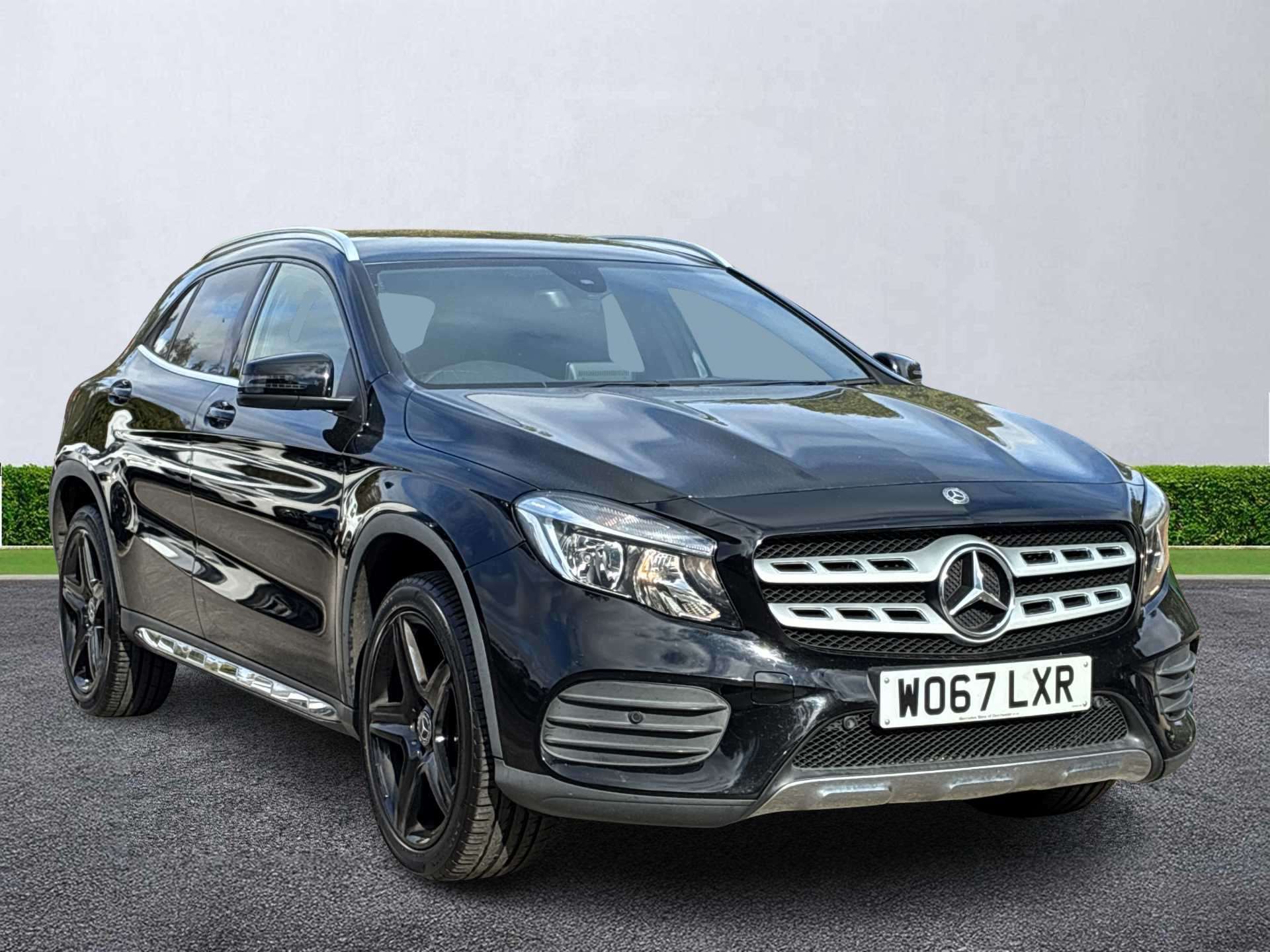 MERCEDES-BENZ GLA DIESEL HATCHBACK Gla 200D Amg Line 5Dr