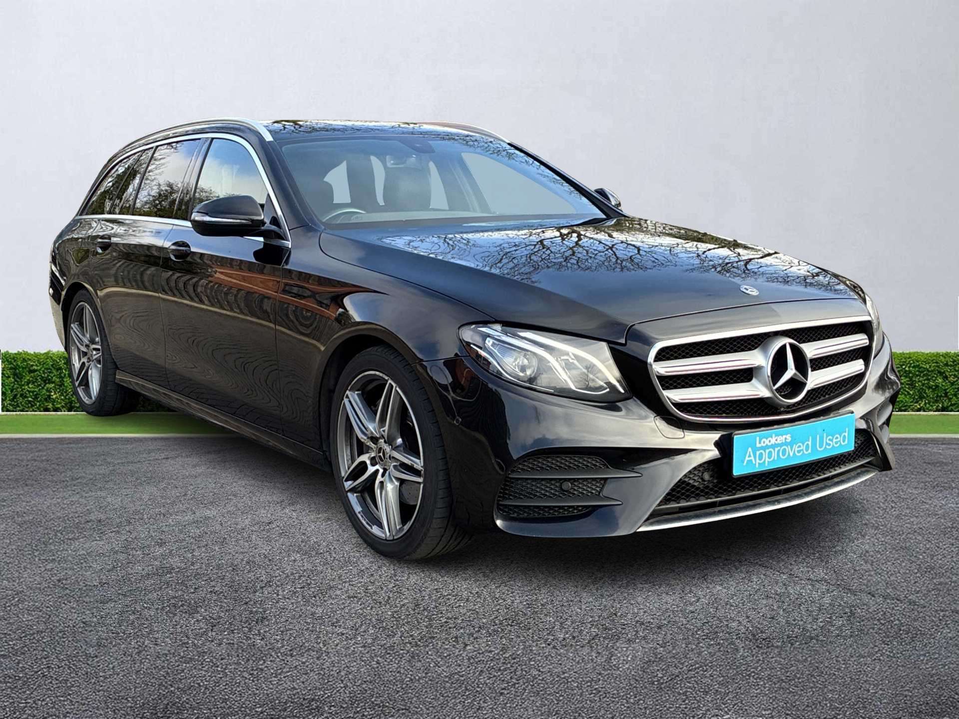2018 MERCEDES E CLASS ESTATE 2018 E 200 AMG LINE 5DR 9G TRONIC NAVIGATION. LOOKERS APPROVED... photo