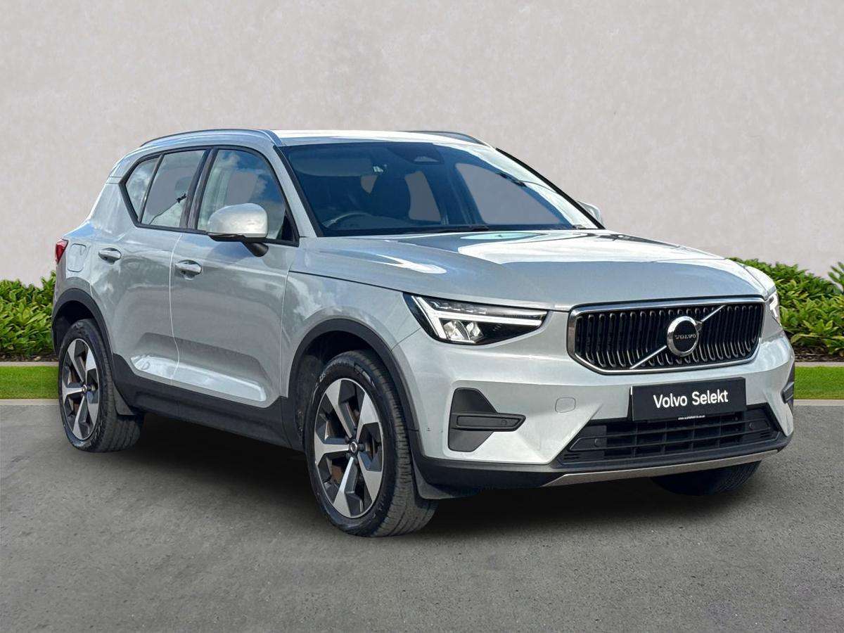 2023 Volvo XC40