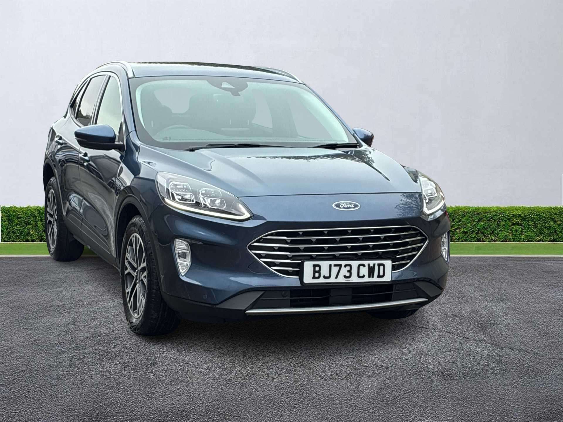 FORD KUGA ESTATE 1.5 Ecoboost 150 Titanium Edition 5Dr