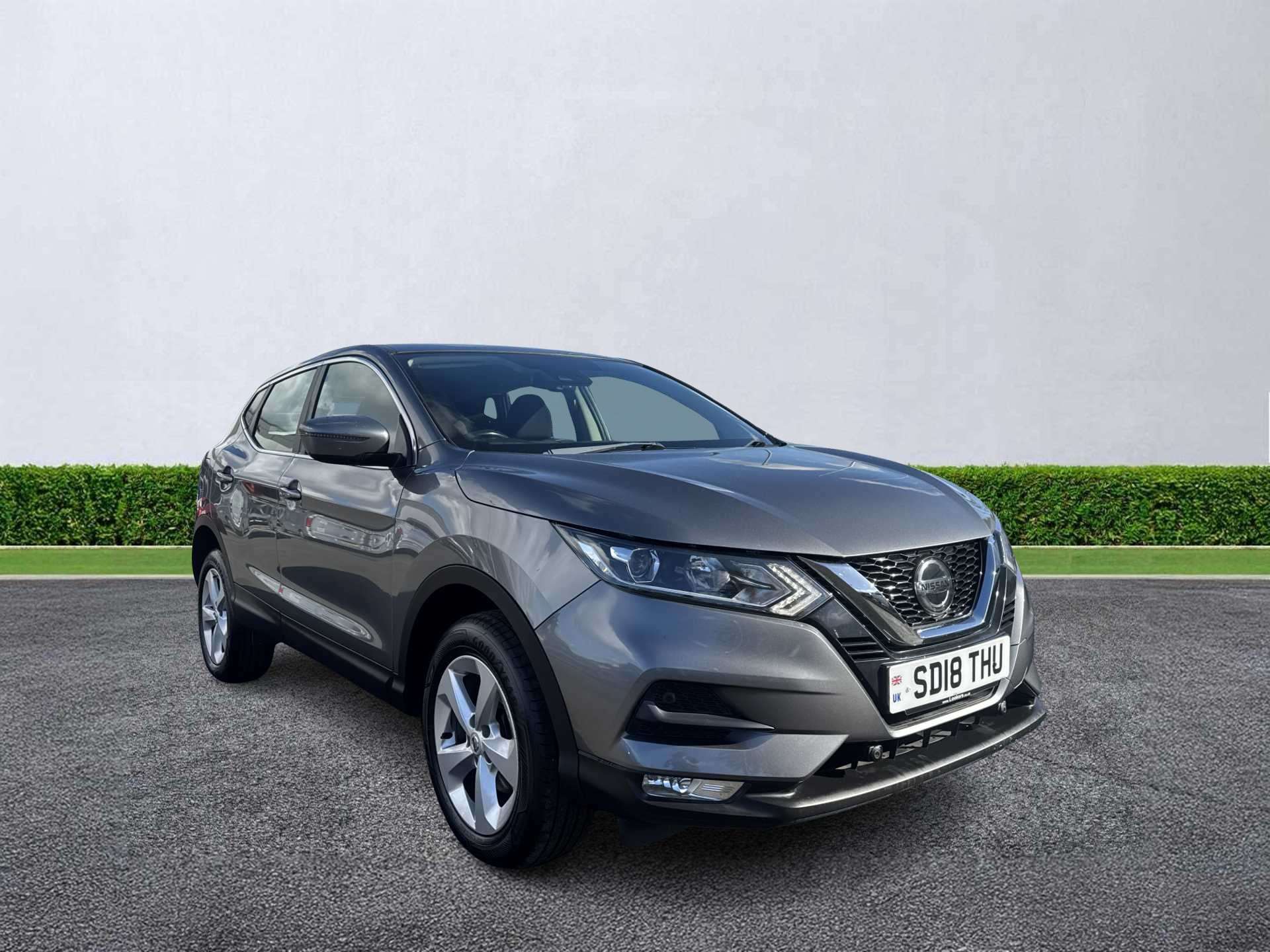 NISSAN QASHQAI HATCHBACK 1.2 Dig-T Acenta 5Dr