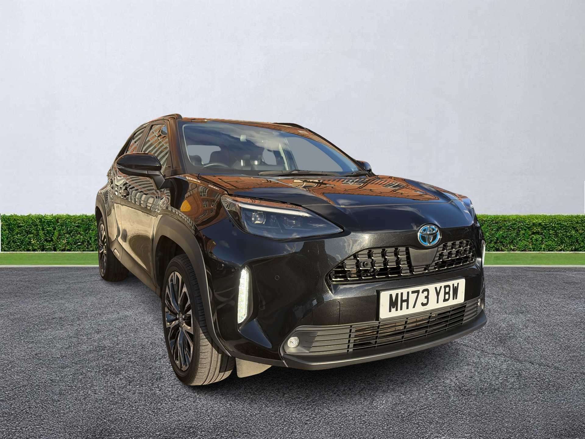 TOYOTA YARIS CROSS ESTATE 1.5 Hybrid Excel 5Dr Cvt