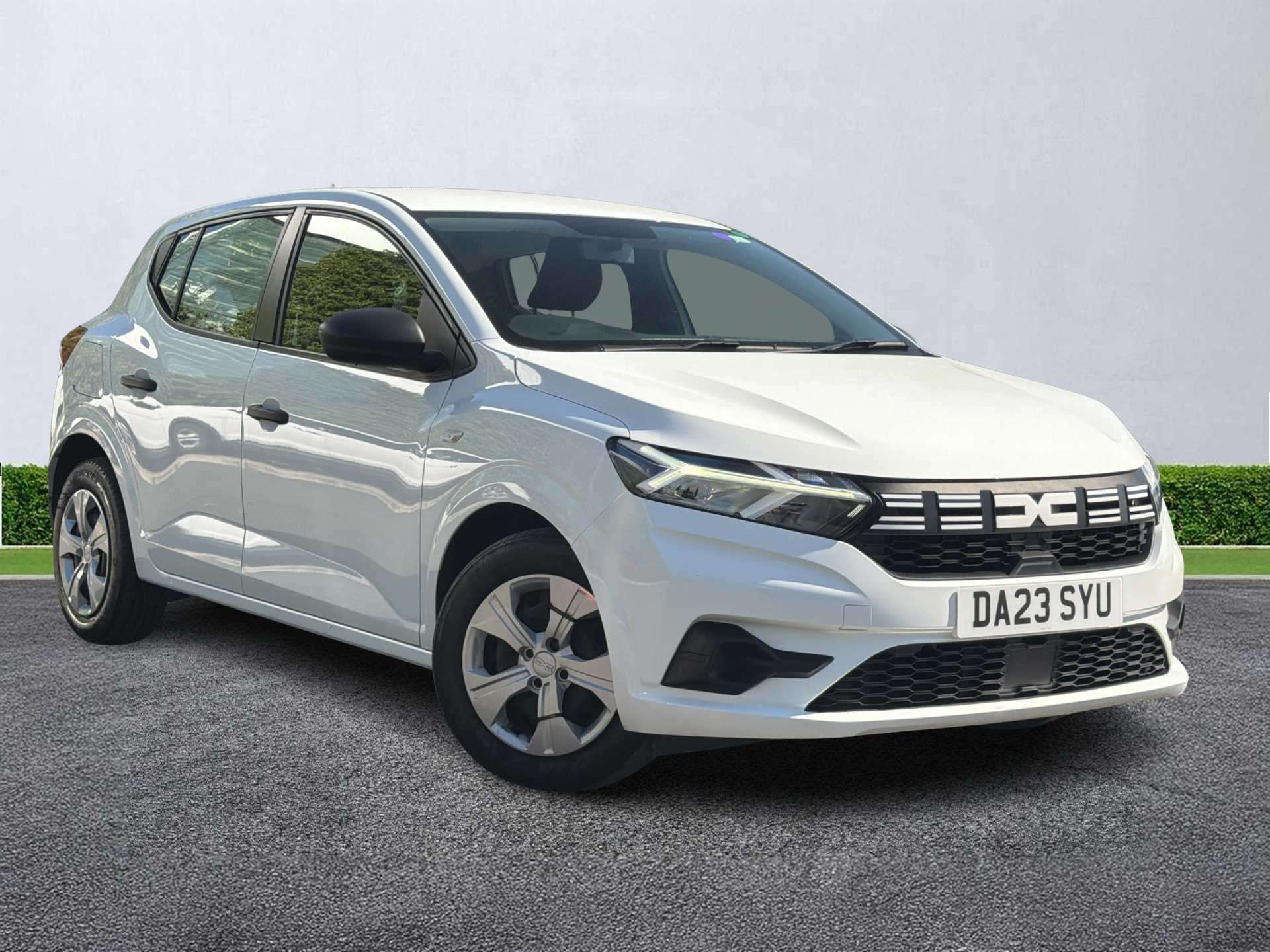 DACIA SANDERO HATCHBACK 1.0 Tce Essential 5Dr