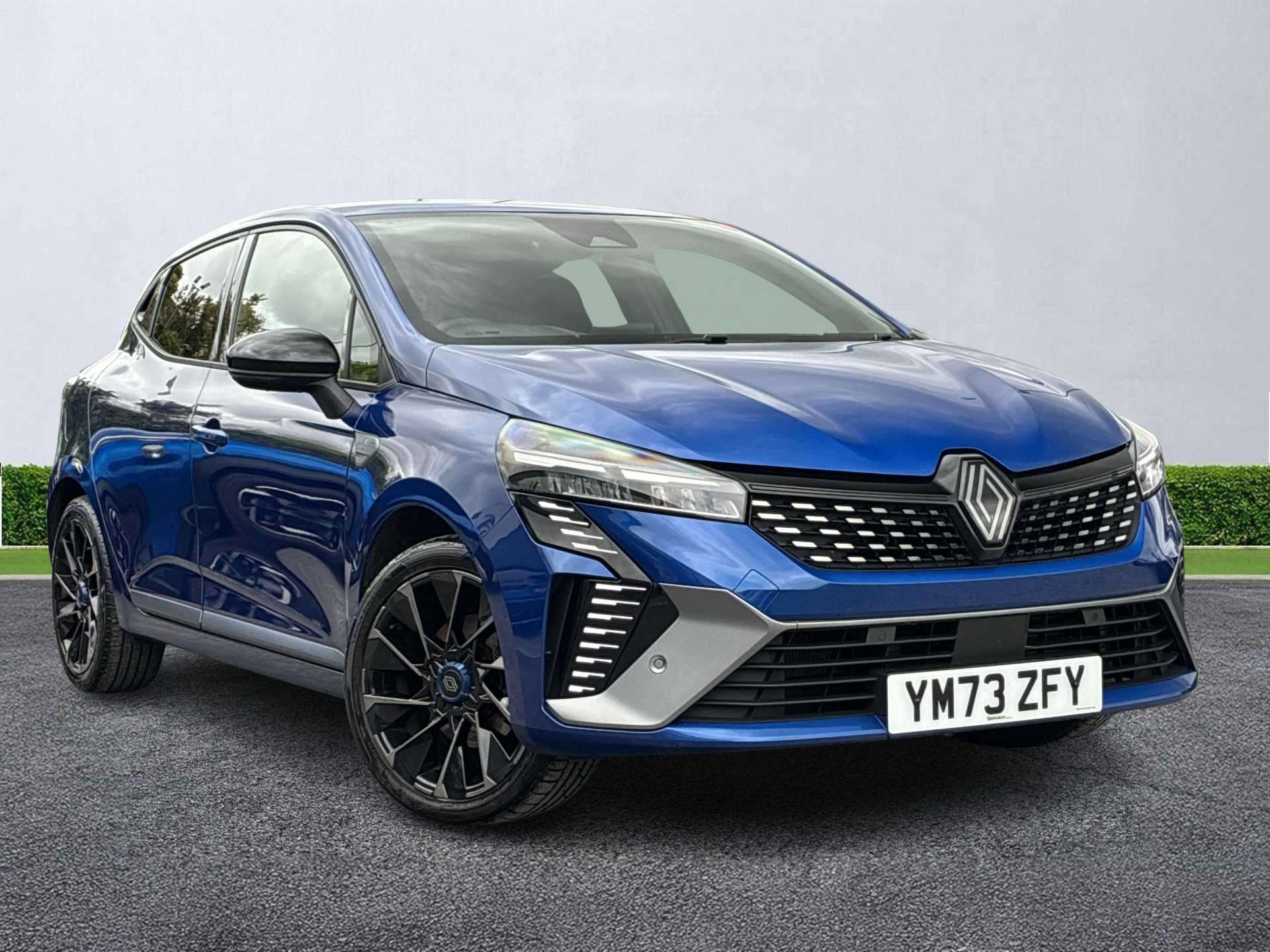 2023 RENAULT CLIO HATCHBACK 2023 1.6 E TECH FULL HYBRID 145 ESPRIT ALPINE 5DR AUTO... photo
