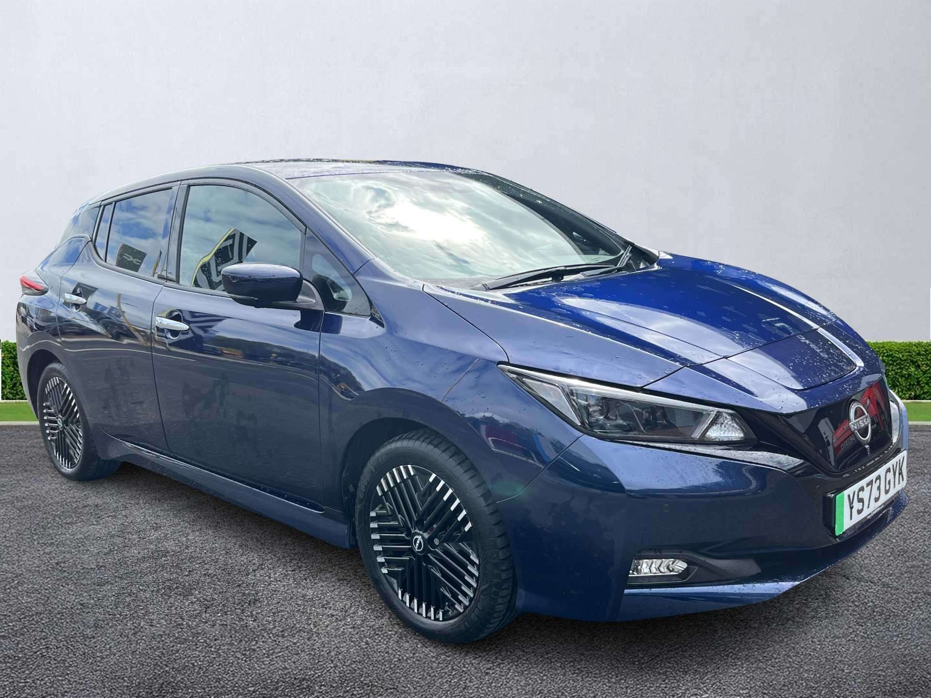 2023 LEAF HATCHBACK 2023 110KW TEKNA 39KWH 5DR AUTO SATNAV LEATHER CAMERA ELECTRIC HATCHBACK... photo