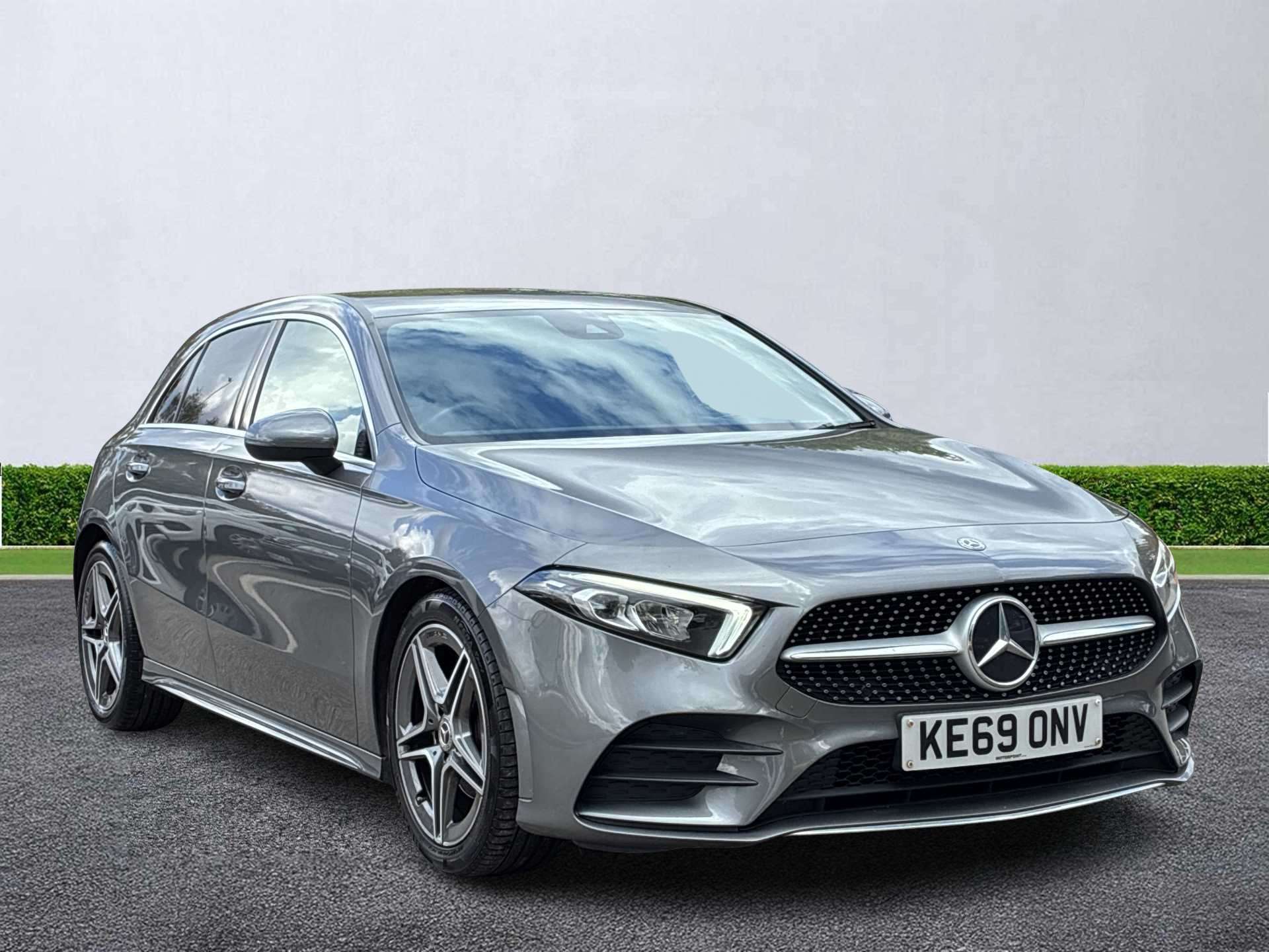 MERCEDES-BENZ A CLASS HATCHBACK A200 Amg Line 5Dr