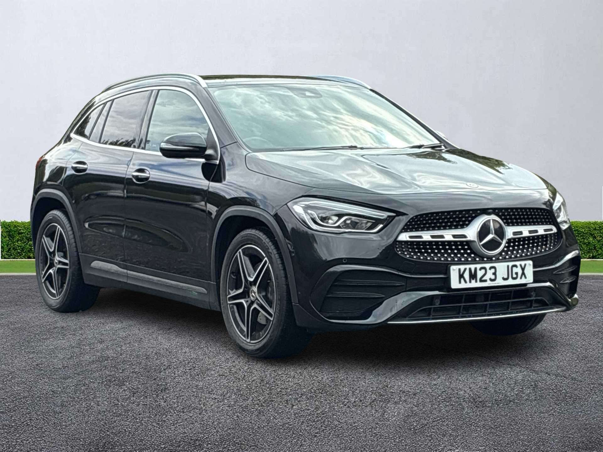 MERCEDES-BENZ GLA HATCHBACK Gla 200 Amg Line Premium 5Dr Auto