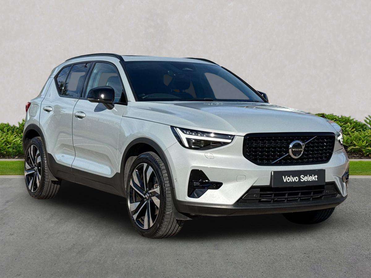 2024 Volvo XC40
