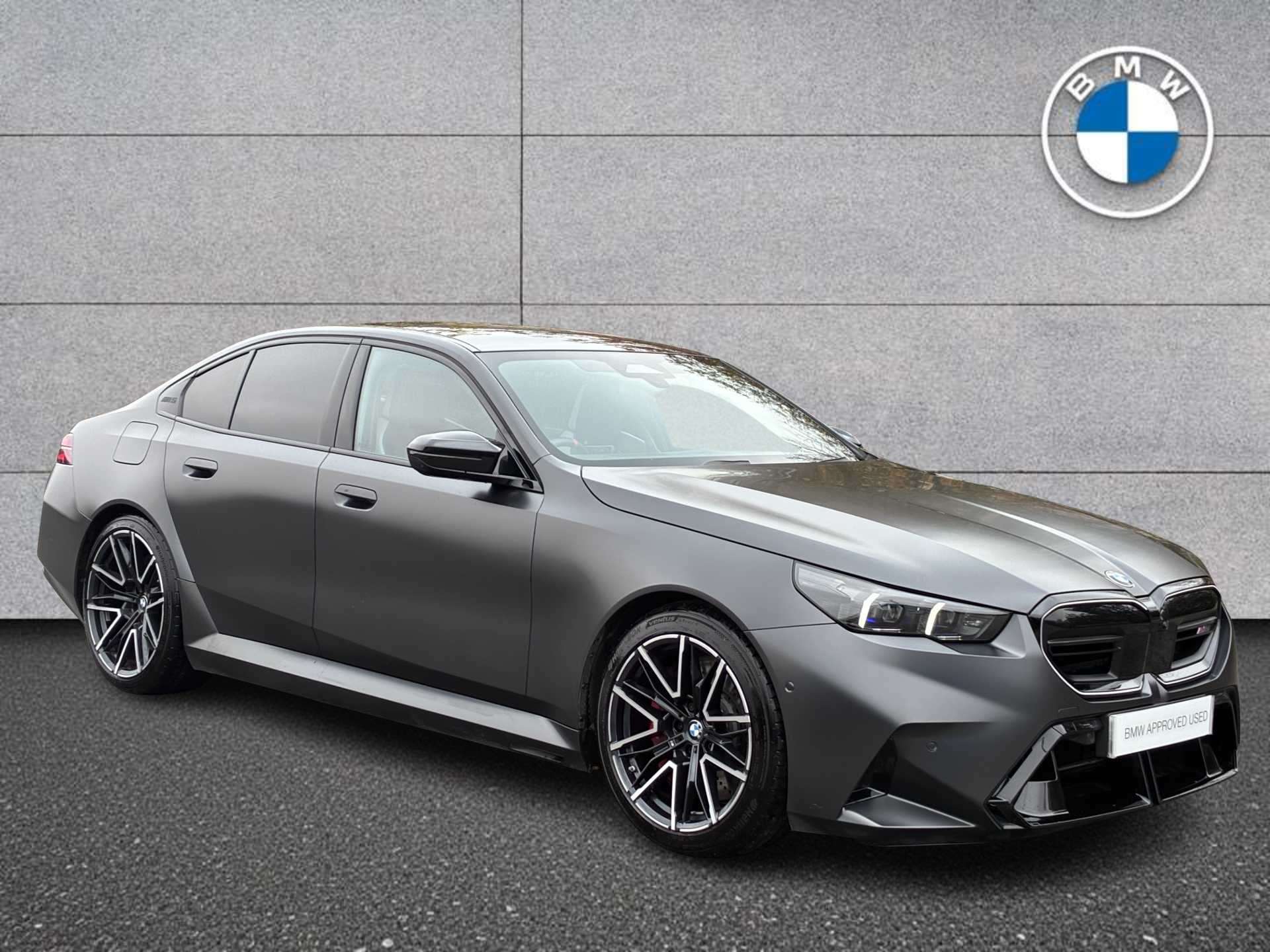 BMW M5 SALOON M5 4dr DCT