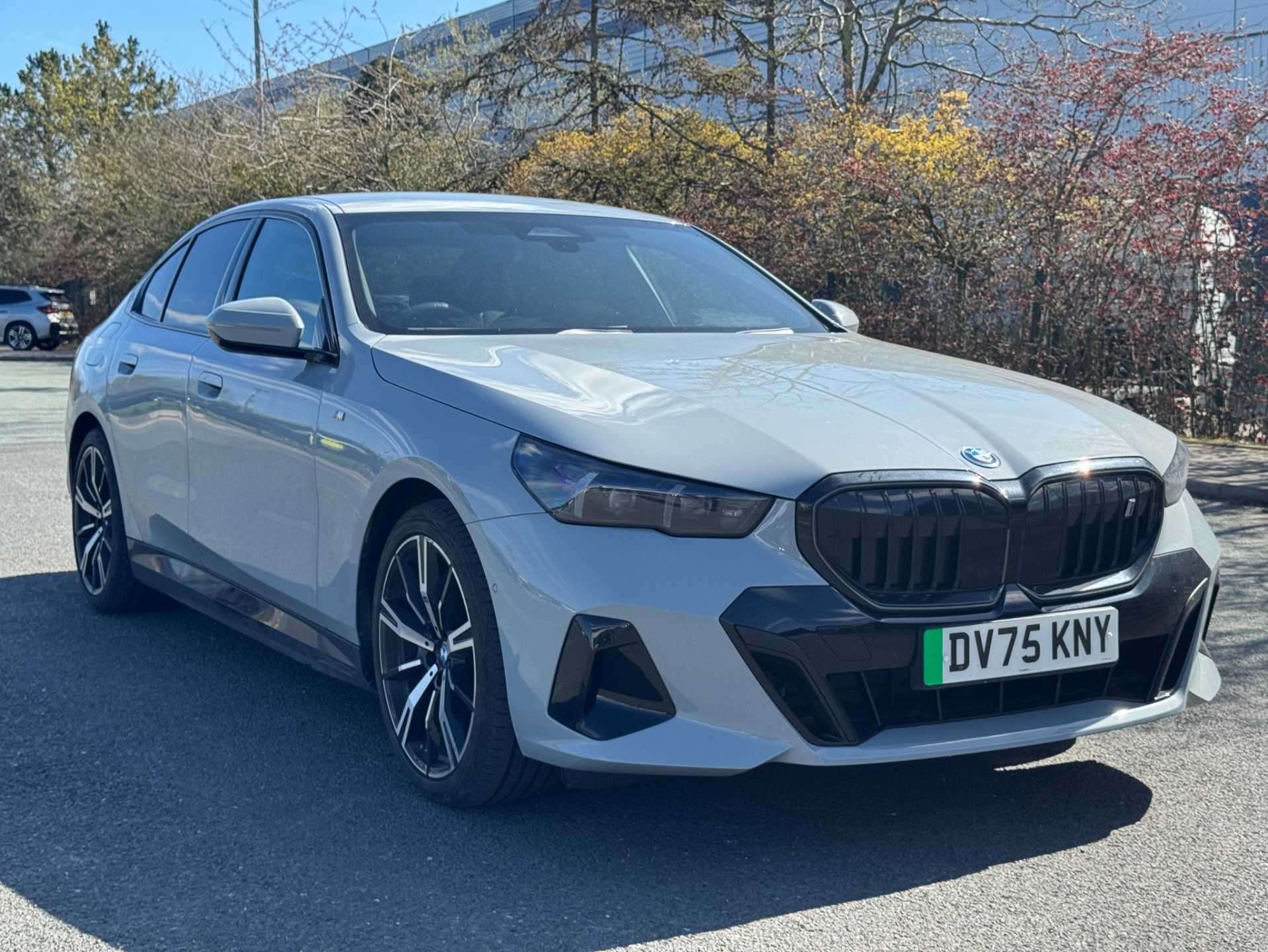 2025 BMW 5 Series E i5 eDrive40 M Sport Pro Saloon 4d