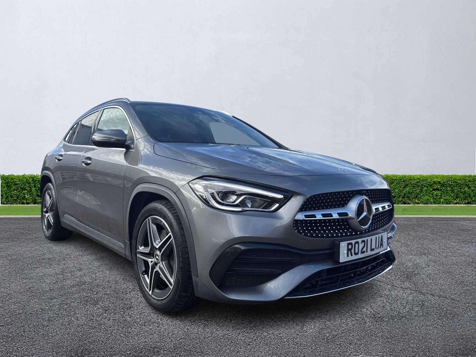 MERCEDES-BENZ GLA DIESEL HATCHBACK Gla 220D 4Matic Amg Line 5Dr Auto