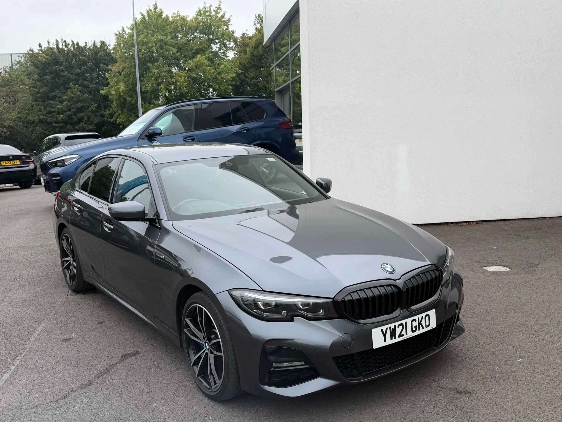 BMW 3 SERIES SALOON 330E M Sport 4Dr Step Auto
