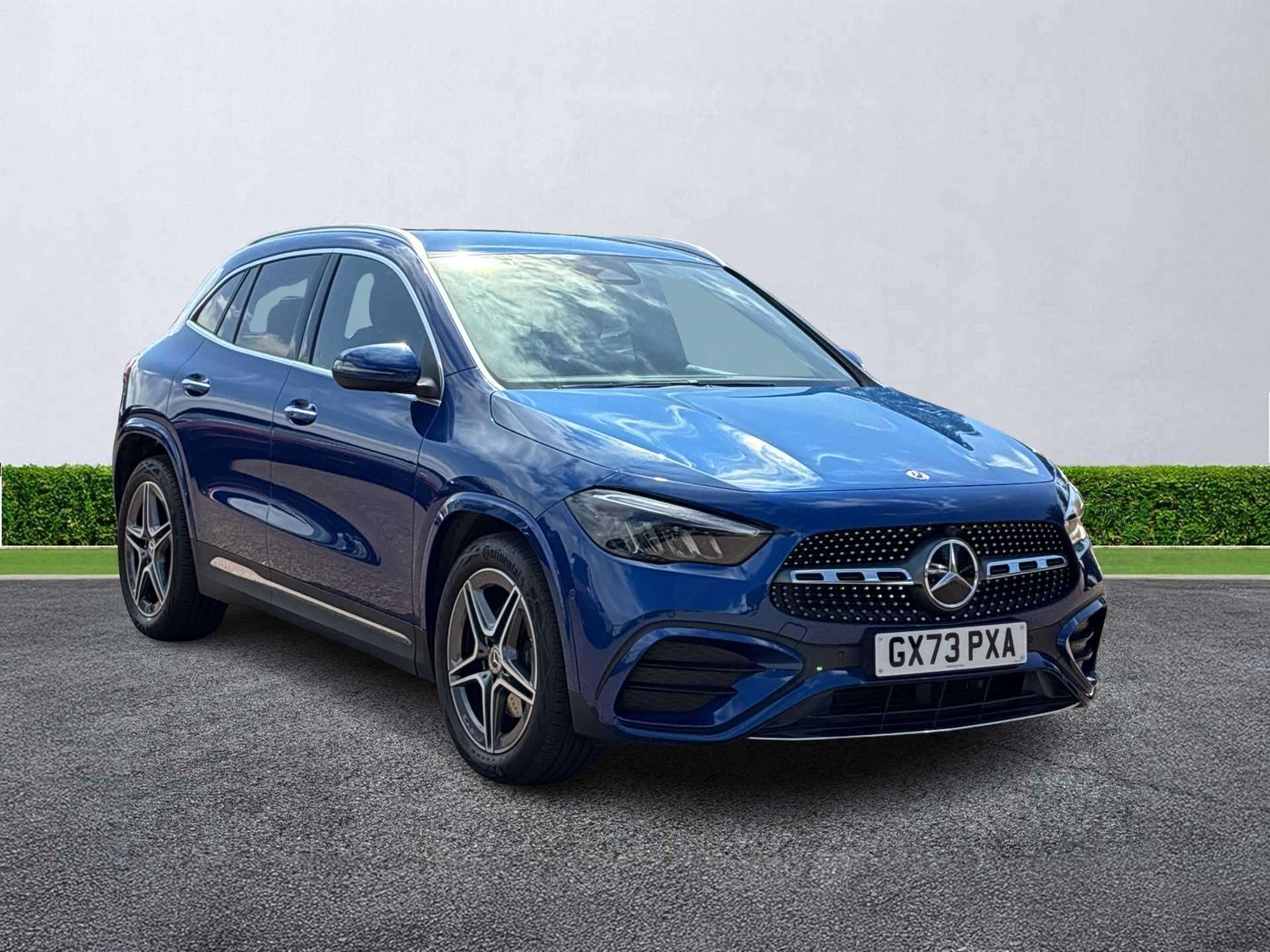 MERCEDES-BENZ GLA HATCHBACK Gla 200 Amg Line Premium 5Dr Auto
