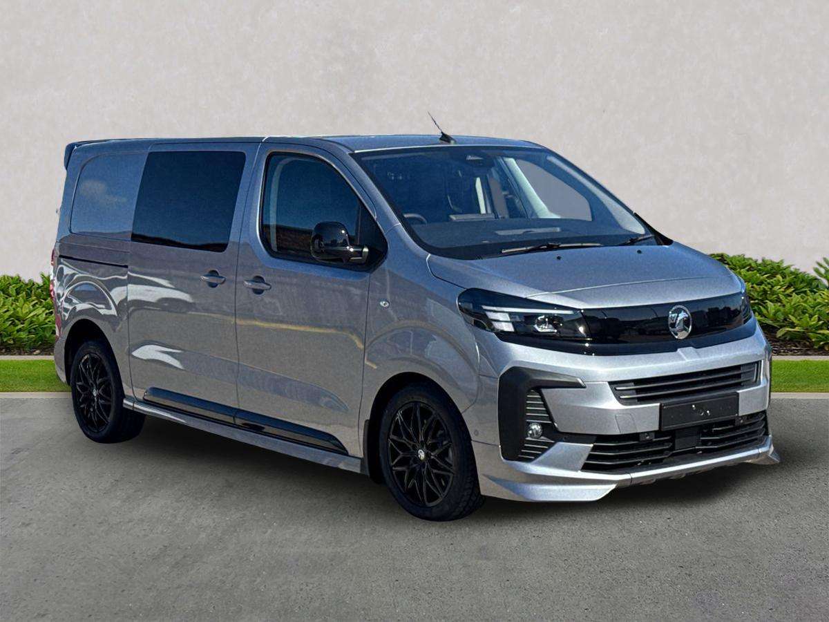 VAUXHALL VIVARO M DIESEL SPECIAL EDITION 2.2 Turbo D 180 Gs H1 Double Cab Auto