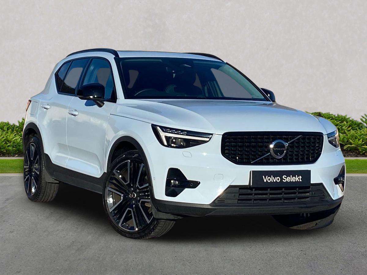 VOLVO XC40 ESTATE 2.0 B4P Ultra Dark 5Dr Auto