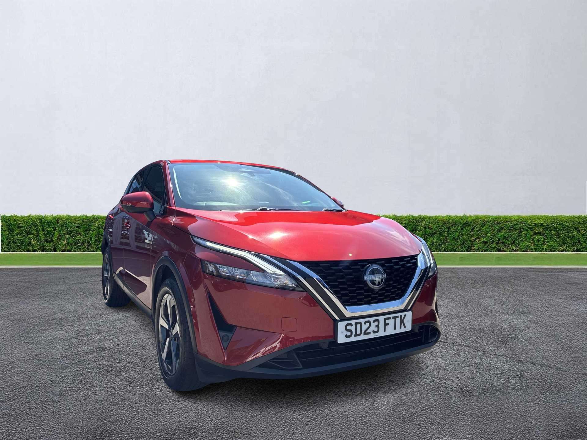 NISSAN QASHQAI HATCHBACK 1.3 Dig-T Mh 158 N-Connecta 5Dr Xtronic
