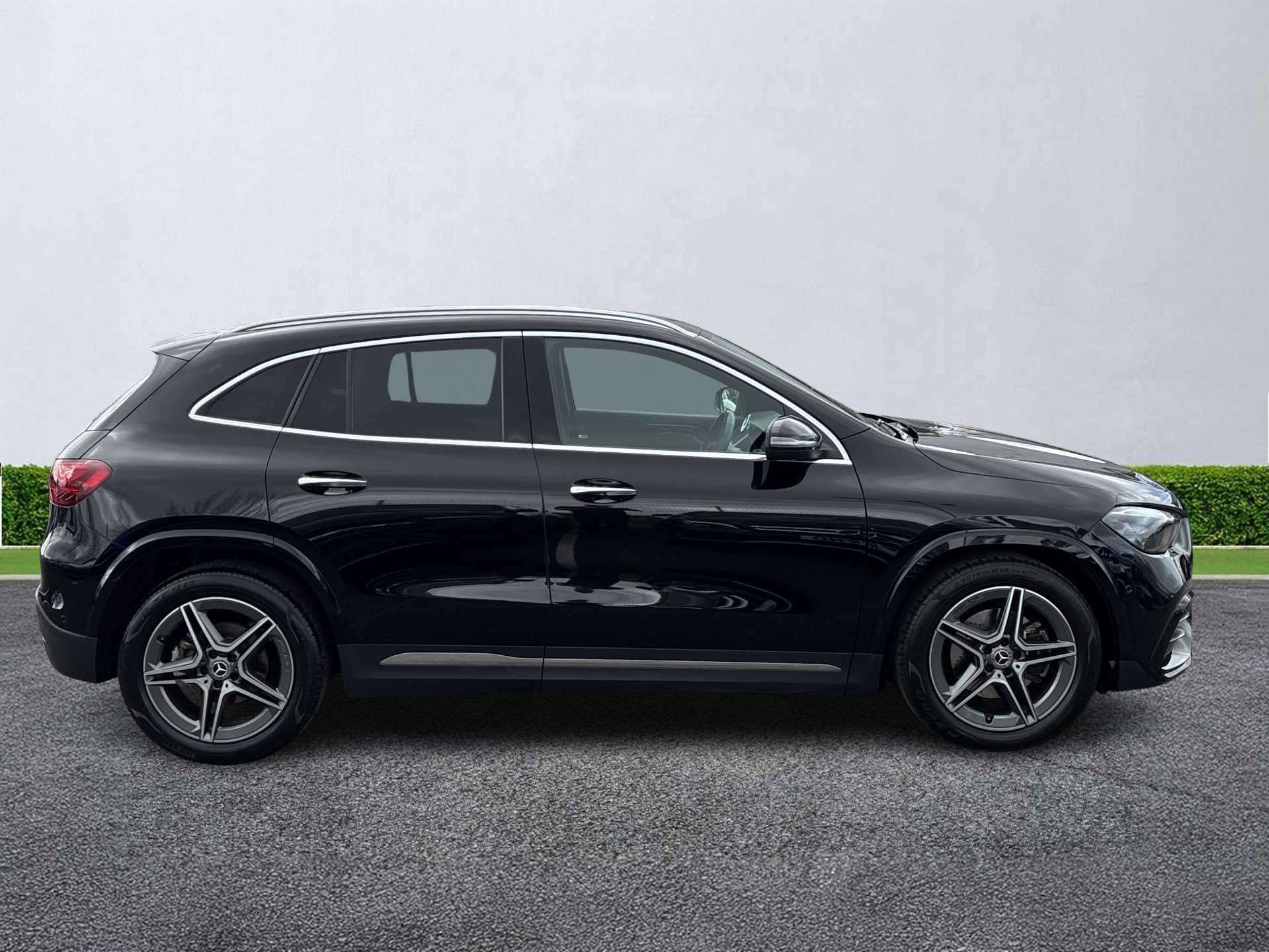 Used MERCEDES-BENZ GLA Gla 200 Amg Line Executive 5Dr Auto 2024 | Lookers