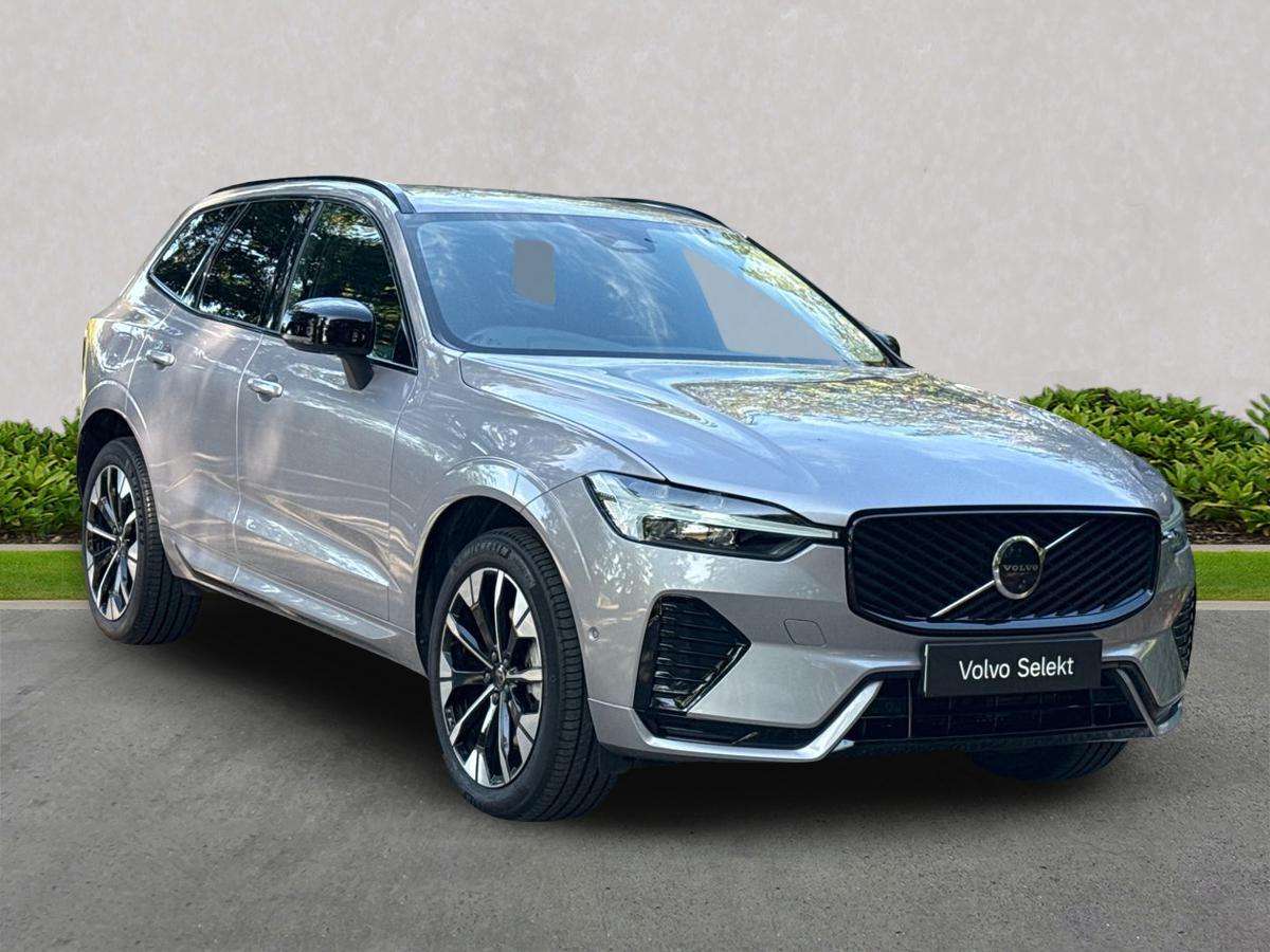 VOLVO XC60 ESTATE 2.0 B5P Plus Dark 5Dr Awd Geartronic