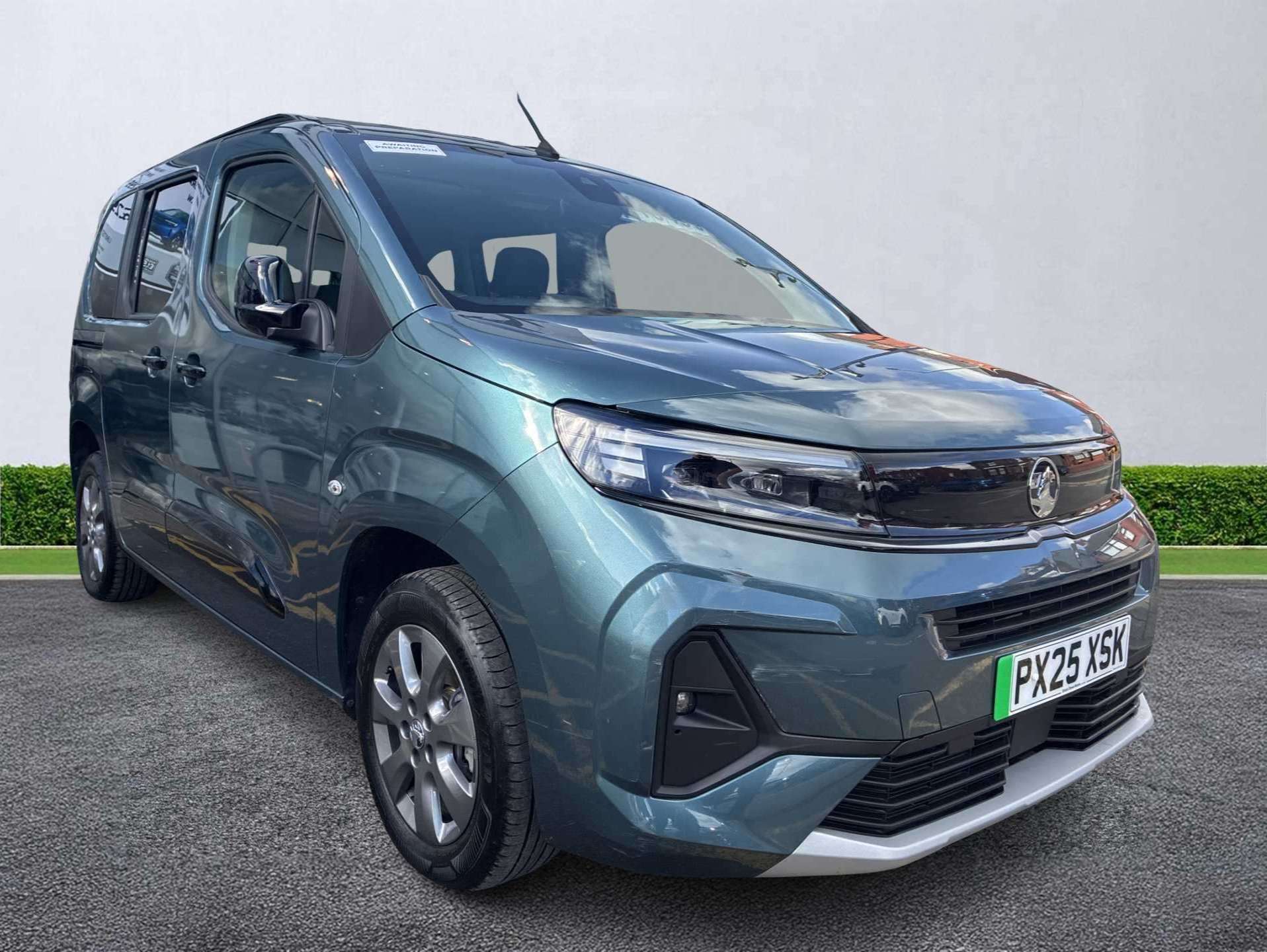 2025 Vauxhall Combo Life