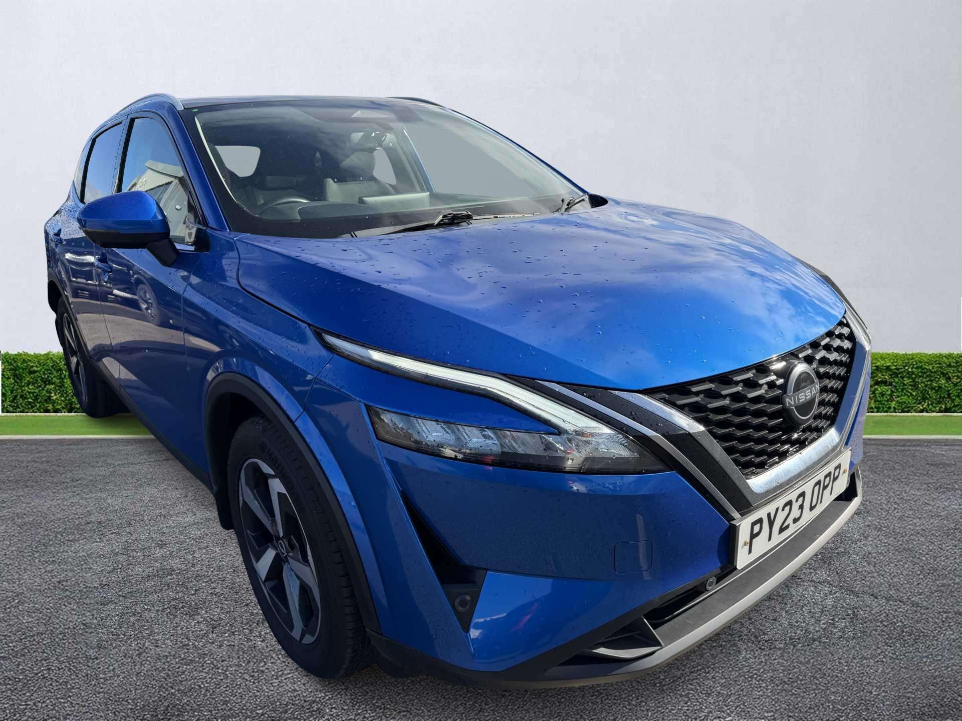 NISSAN QASHQAI HATCHBACK 1.3 Dig-T Mh N-Connecta 5Dr