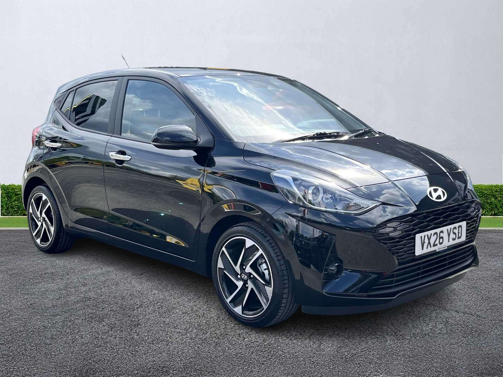 2026 HYUNDAI I10 HATCHBACK 2026 1.0 63 PREMIUM 5DR AUTO NAV CARPLAY HEATED SEATS PETROL... photo
