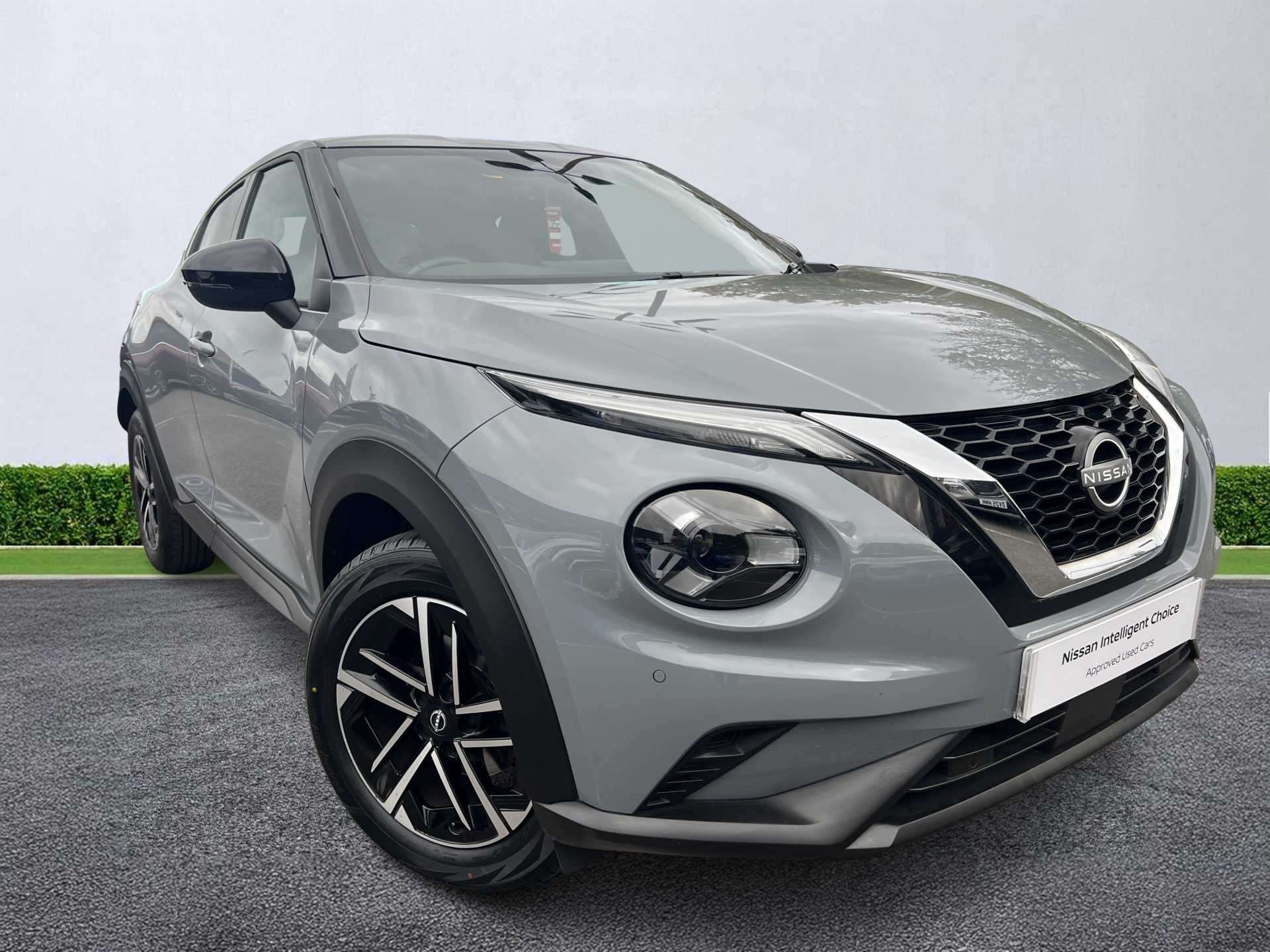 NISSAN JUKE HATCHBACK 1.0 Dig-T N-Connecta 5Dr