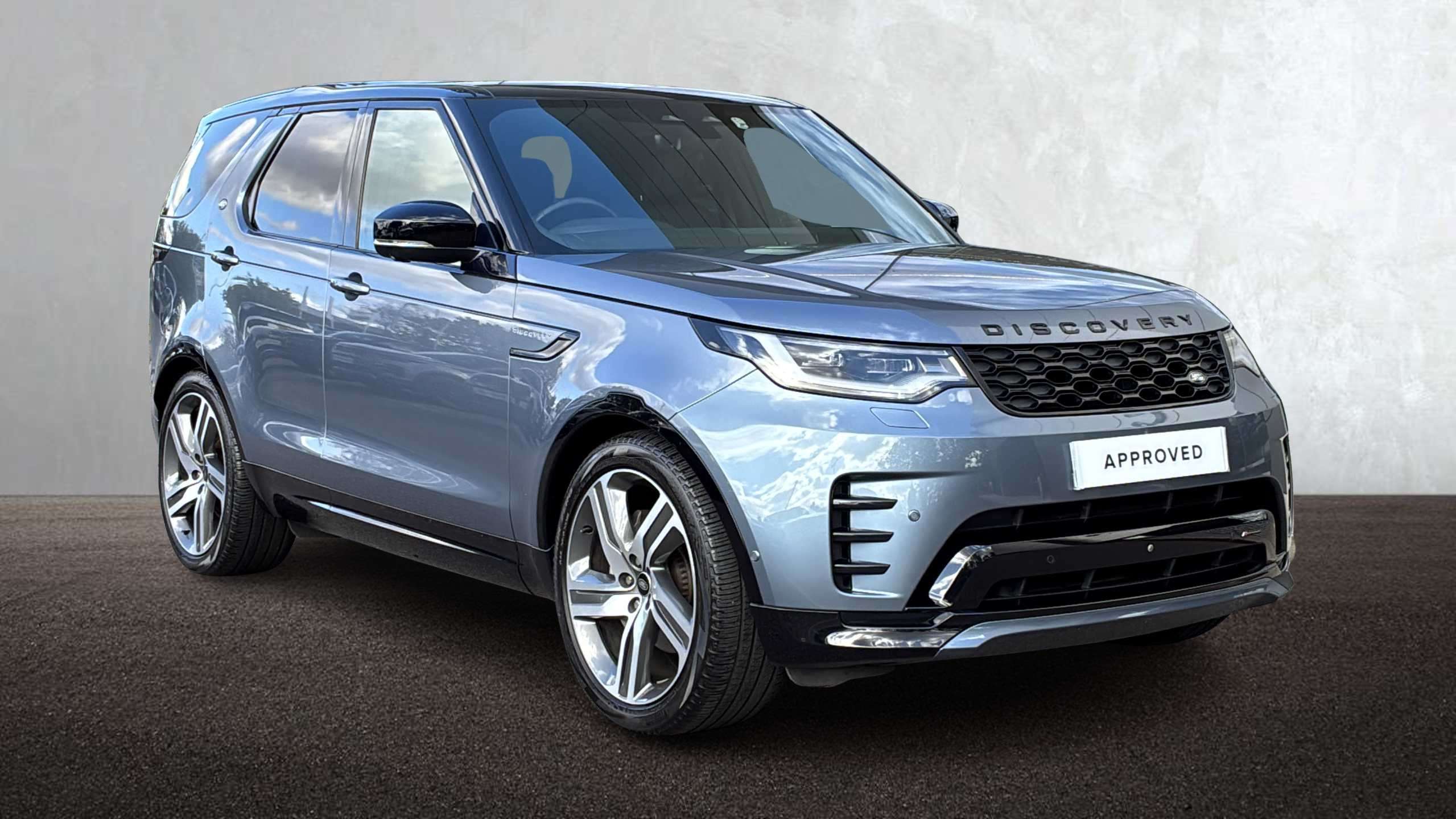 LAND ROVER DISCOVERY DIESEL SW 3.0 D300 R-Dynamic Hse 5Dr Auto