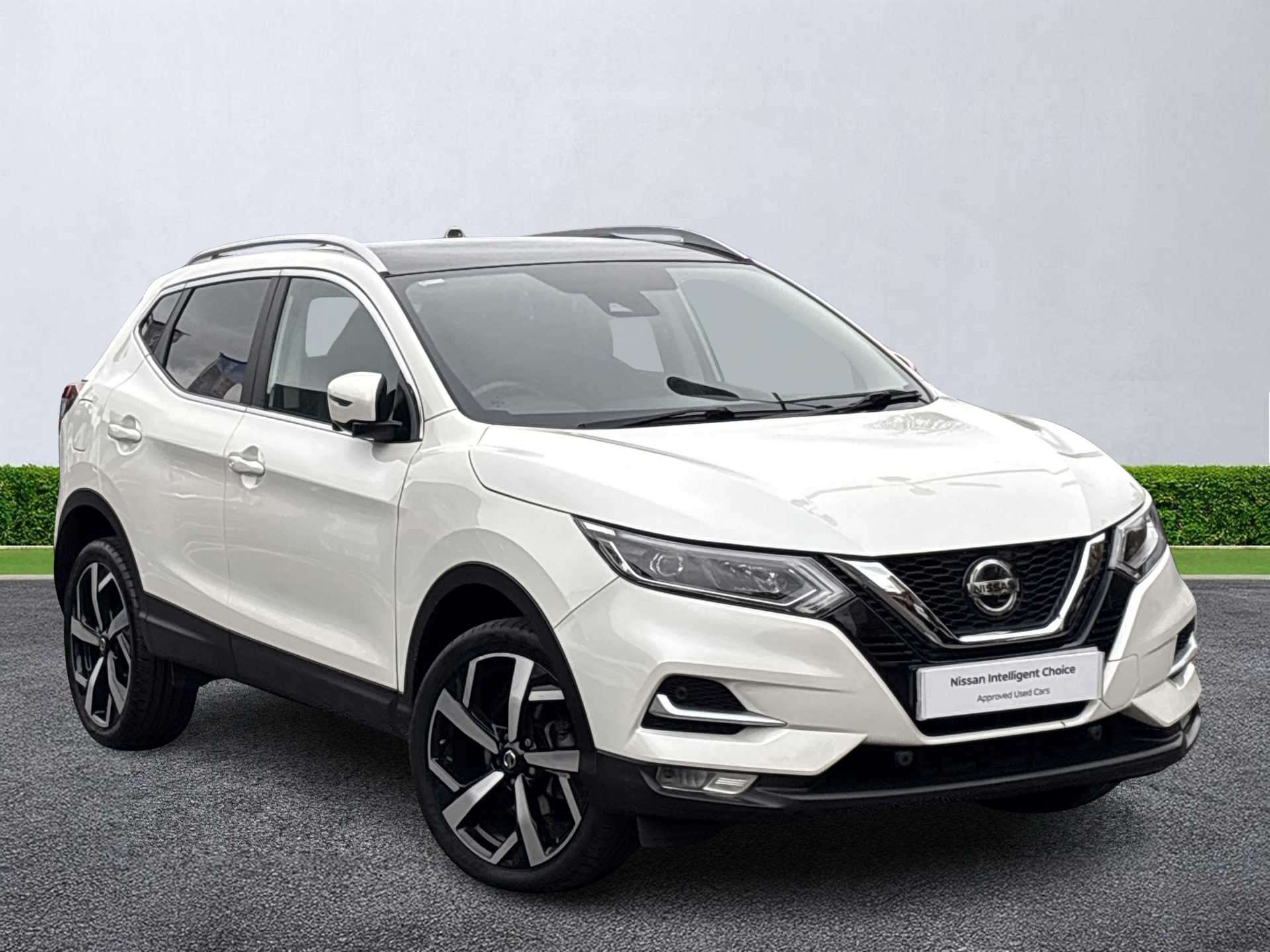 NISSAN QASHQAI HATCHBACK 1.3 Dig-T N-Motion 5Dr