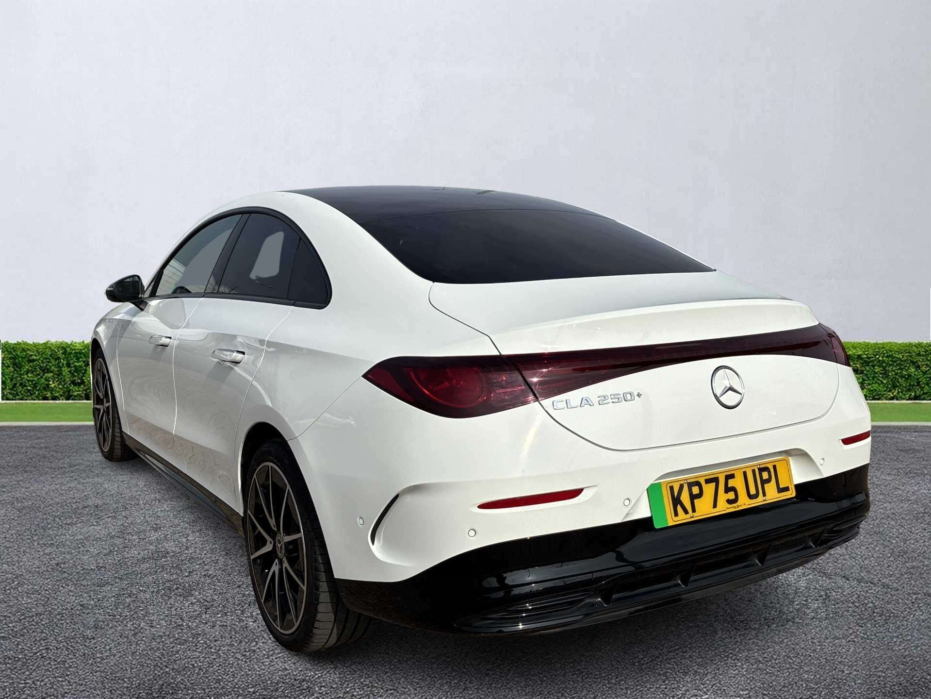 Used MERCEDES BENZ CLA Cla 250 200Kw Eq Amg Line Prem Ed 85Kwh 4Dr used-mercedes-benz-cla-cla-250-200kw-eq-amg-line-prem-ed-85kwh-4dr