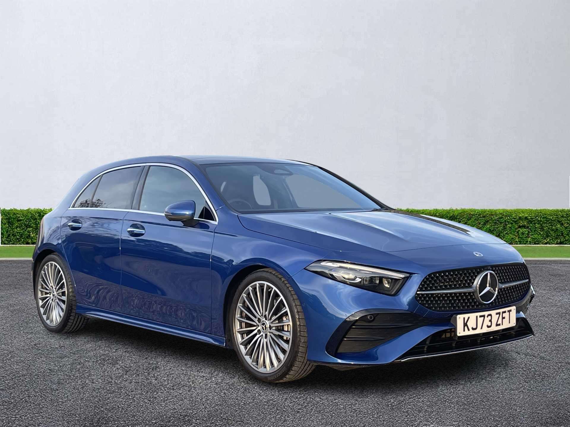 MERCEDES-BENZ A CLASS HATCHBACK A180 Amg Line Premium Plus 5Dr Auto