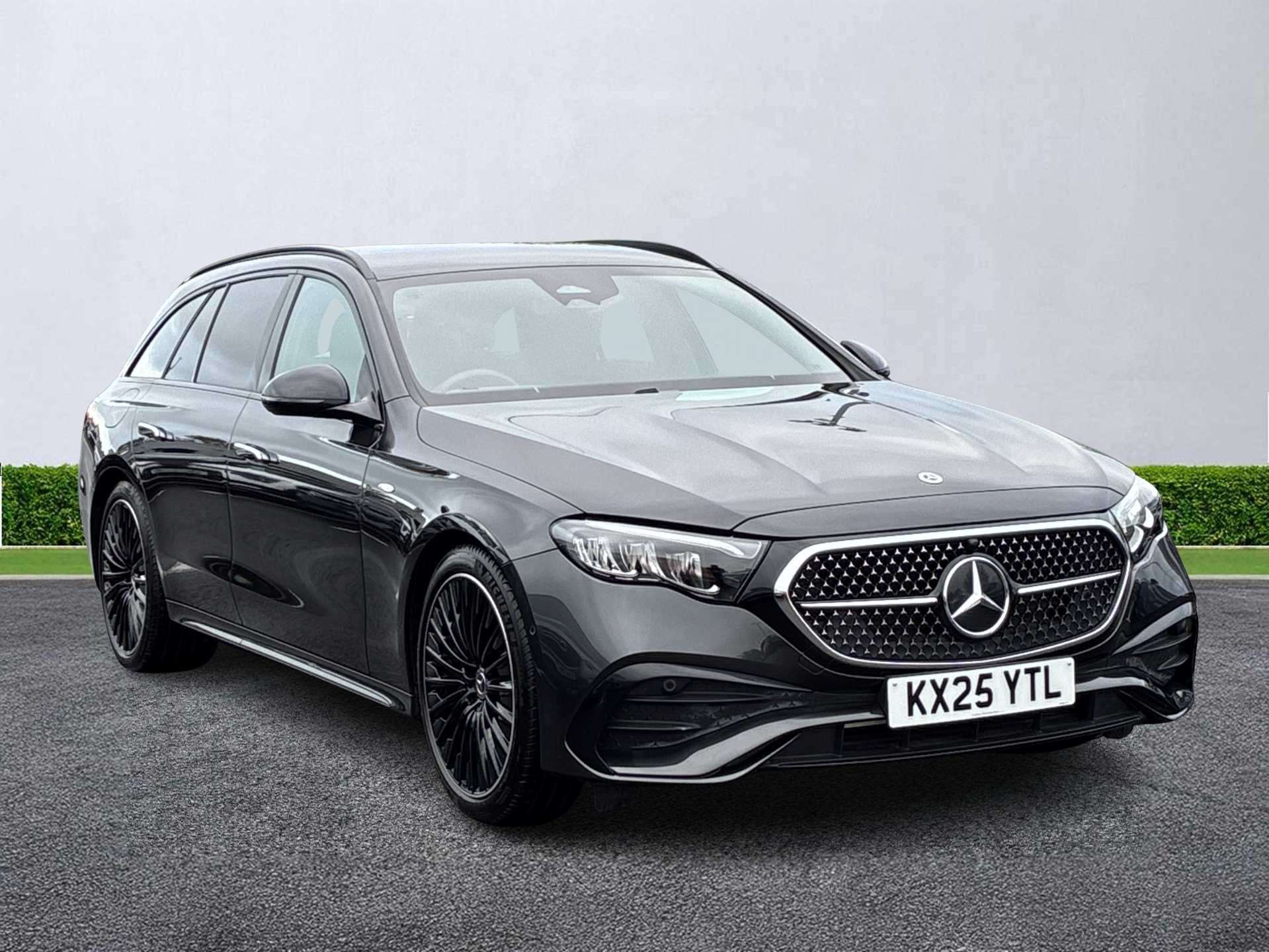 MERCEDES-BENZ E CLASS ESTATE E300E Urban Edition 5Dr 9G-Tronic