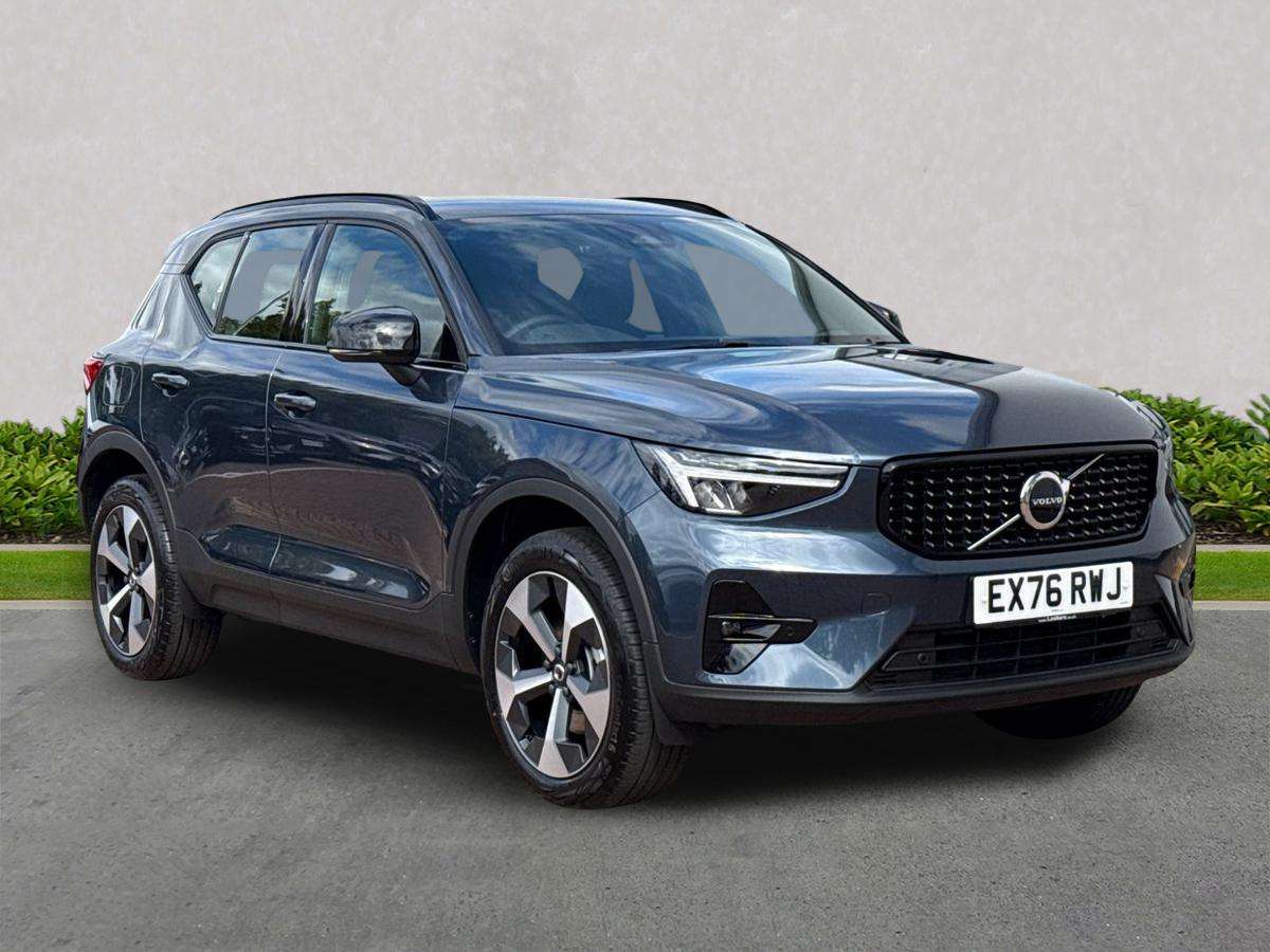 VOLVO XC40 ESTATE 2.0 B3P Plus Dark 5Dr Auto
