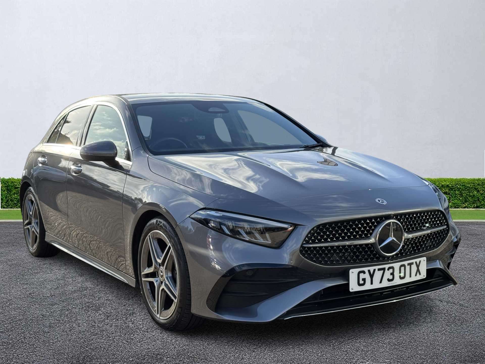 MERCEDES-BENZ A CLASS HATCHBACK A200 Amg Line Executive 5Dr Auto