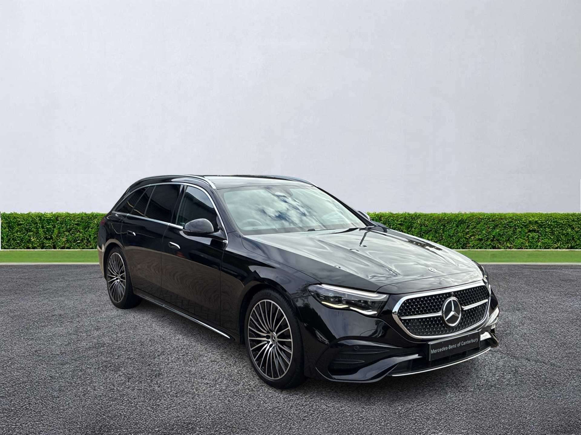 MERCEDES-BENZ E CLASS DIESEL ESTATE E220d AMG Line Premium Plus 5dr 9G-Tronic