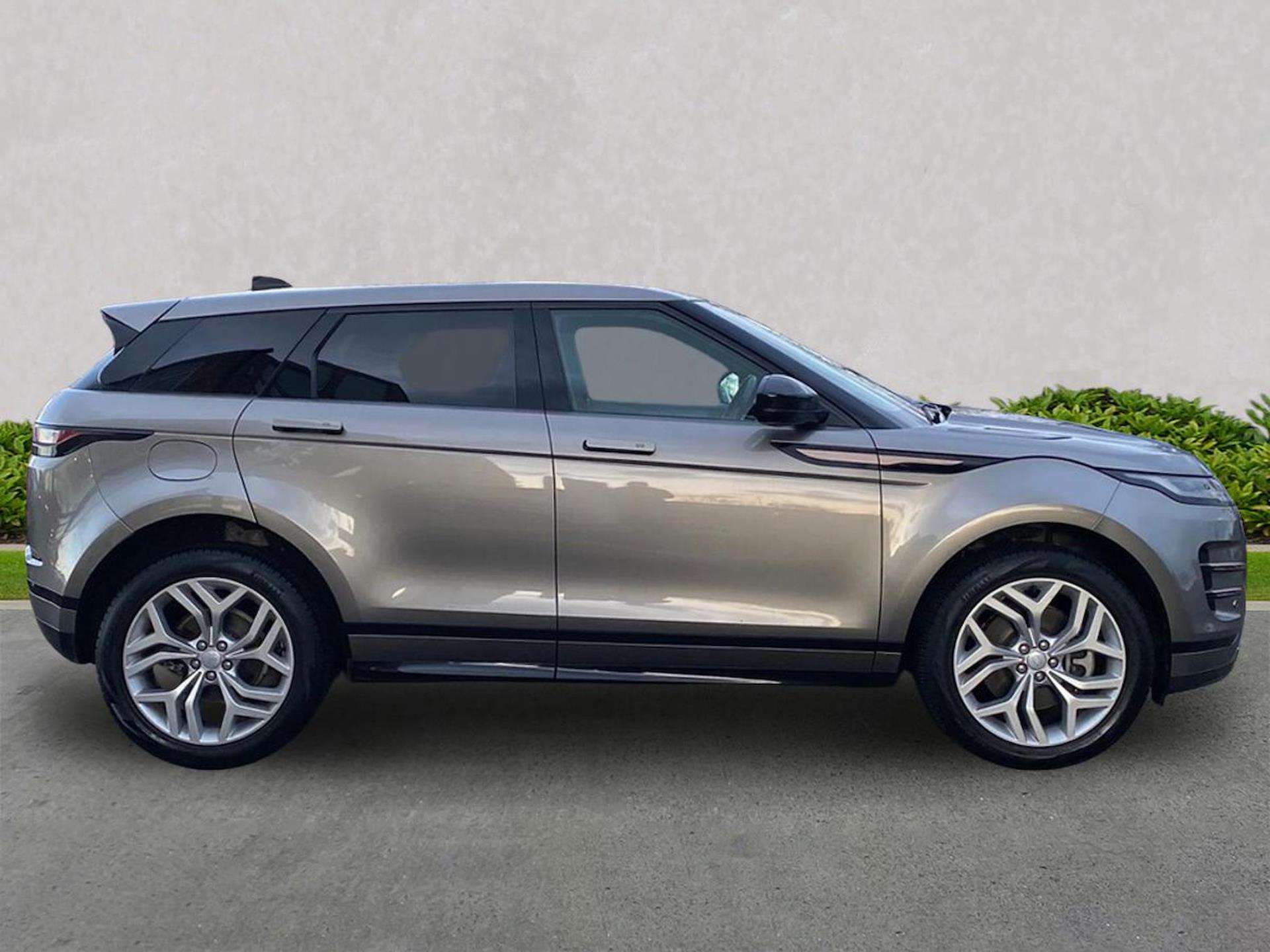 Used LAND ROVER RANGE ROVER EVOQUE 2.0 D200 R-Dynamic Se 5Dr Auto 2023 ...