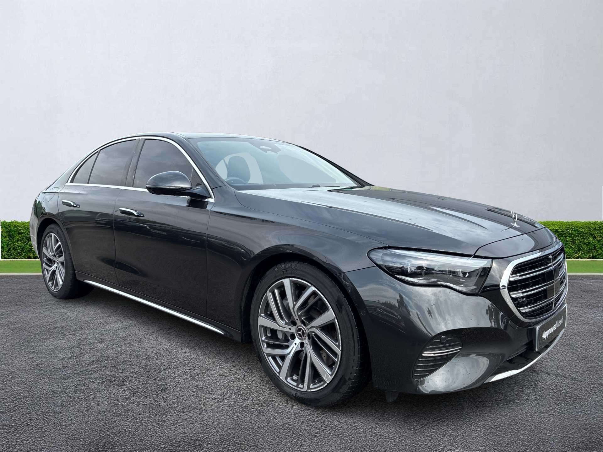 MERCEDES-BENZ E CLASS DIESEL SALOON E220D Exclusive Premium 4Dr 9G-Tronic