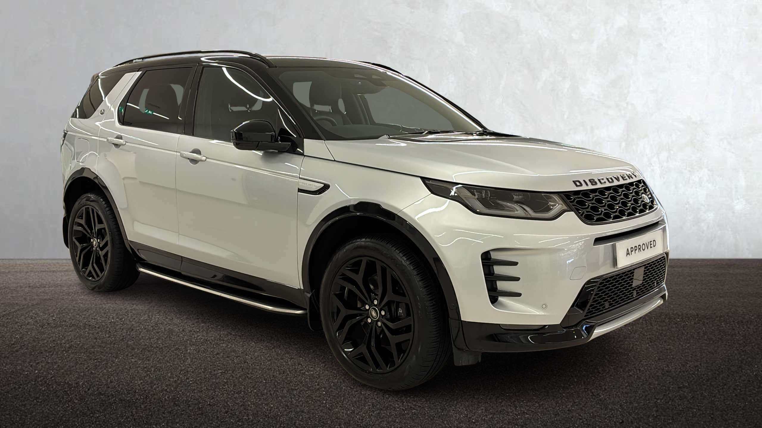 LAND ROVER DISCOVERY SPORT SW 1.5 P270e Landmark 5dr Auto [5 Seat]