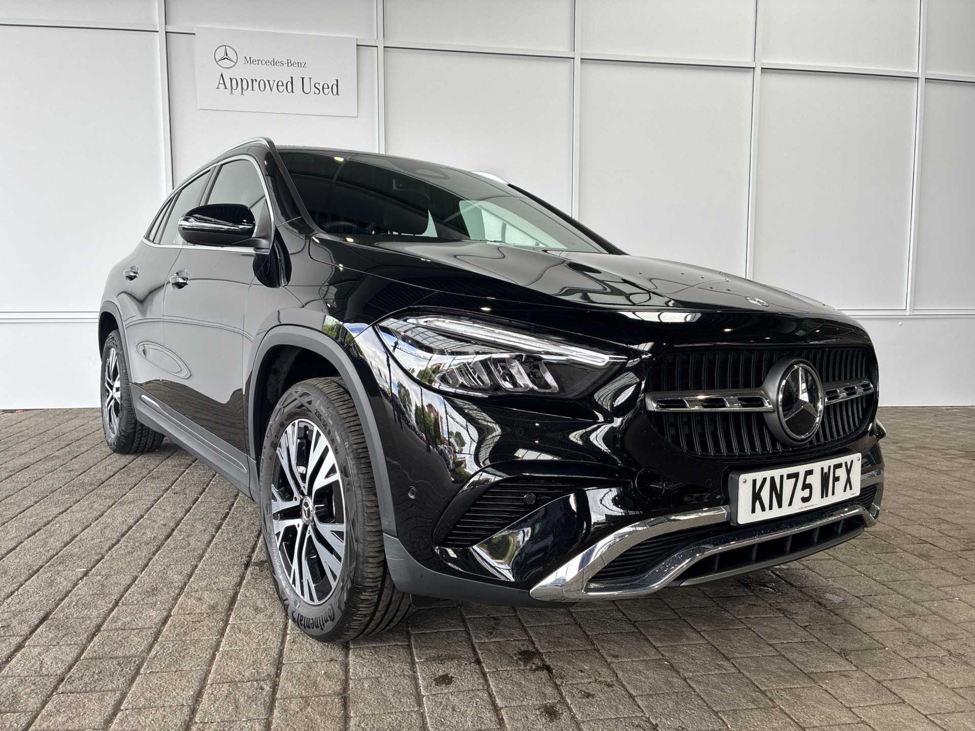 2025 MERCEDES GLA DIESEL HATCHBACK 2025 GLA 200D SPORT EXECUTIVE 5DR AUTO EX DEMONSTRATOR DIESEL... photo