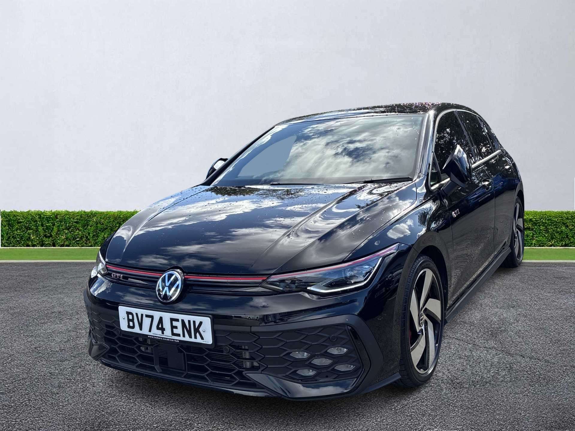 VOLKSWAGEN GOLF HATCHBACK 2.0 Tsi 265 Gti 5Dr Dsg