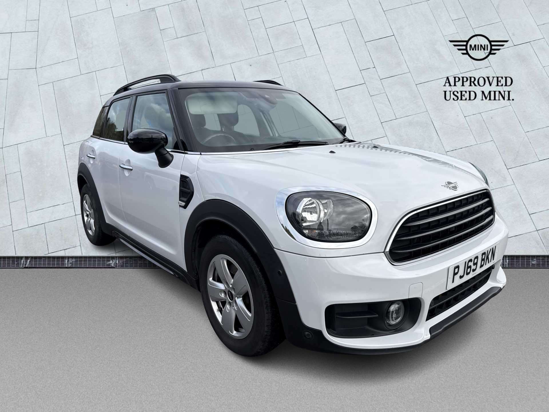 MINI COUNTRYMAN HATCHBACK 1.5 Cooper Classic 5dr Auto