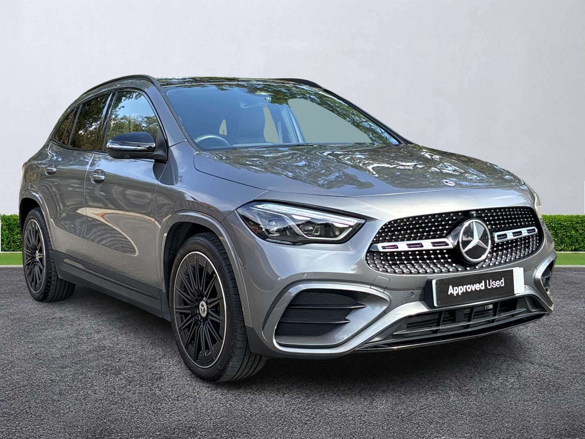 MERCEDES-BENZ GLA DIESEL HATCHBACK Gla 220D 4Matic Amg Line Premium Plus 5Dr Auto