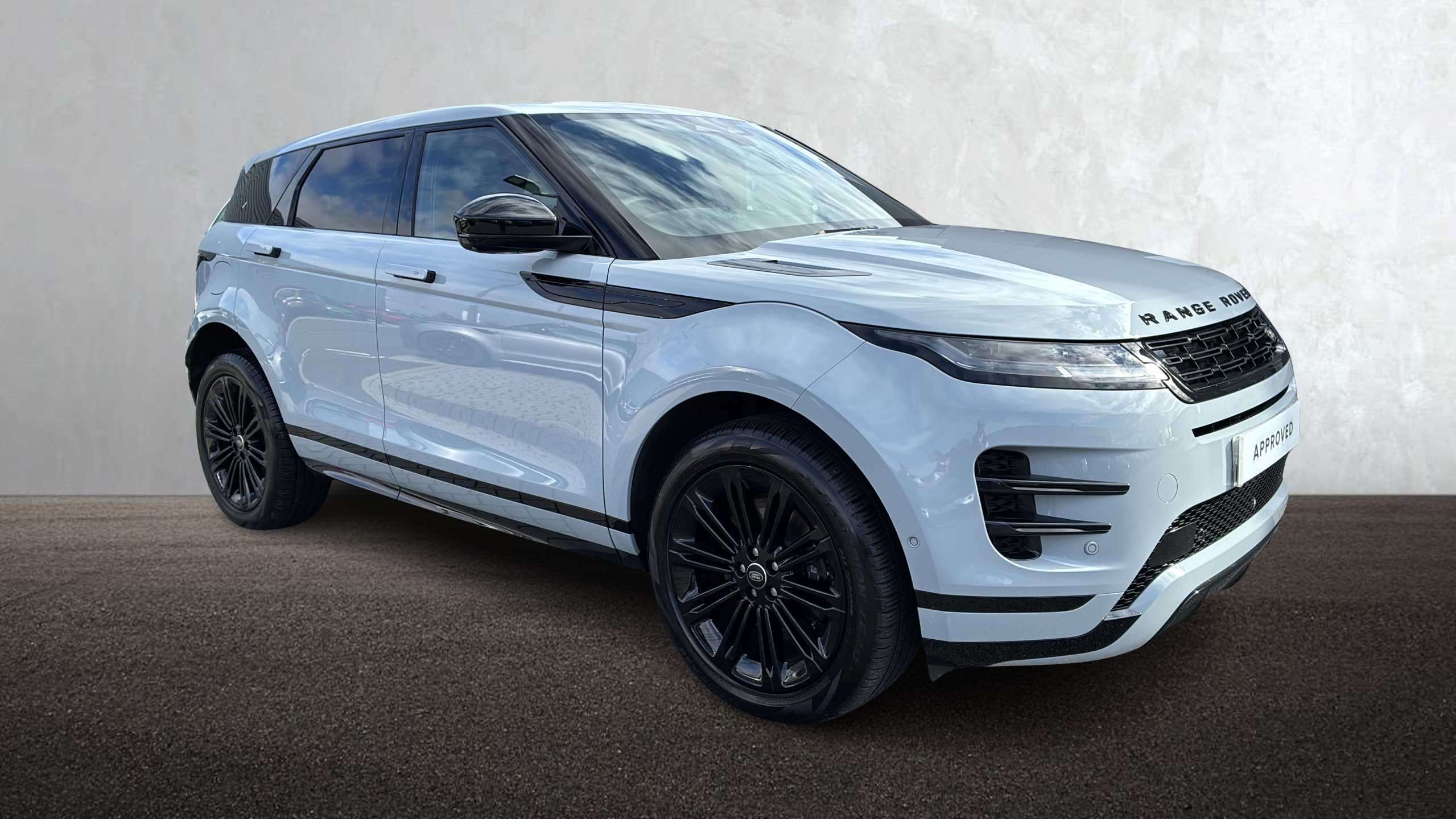 2025 Land Rover Range Rover Evoque