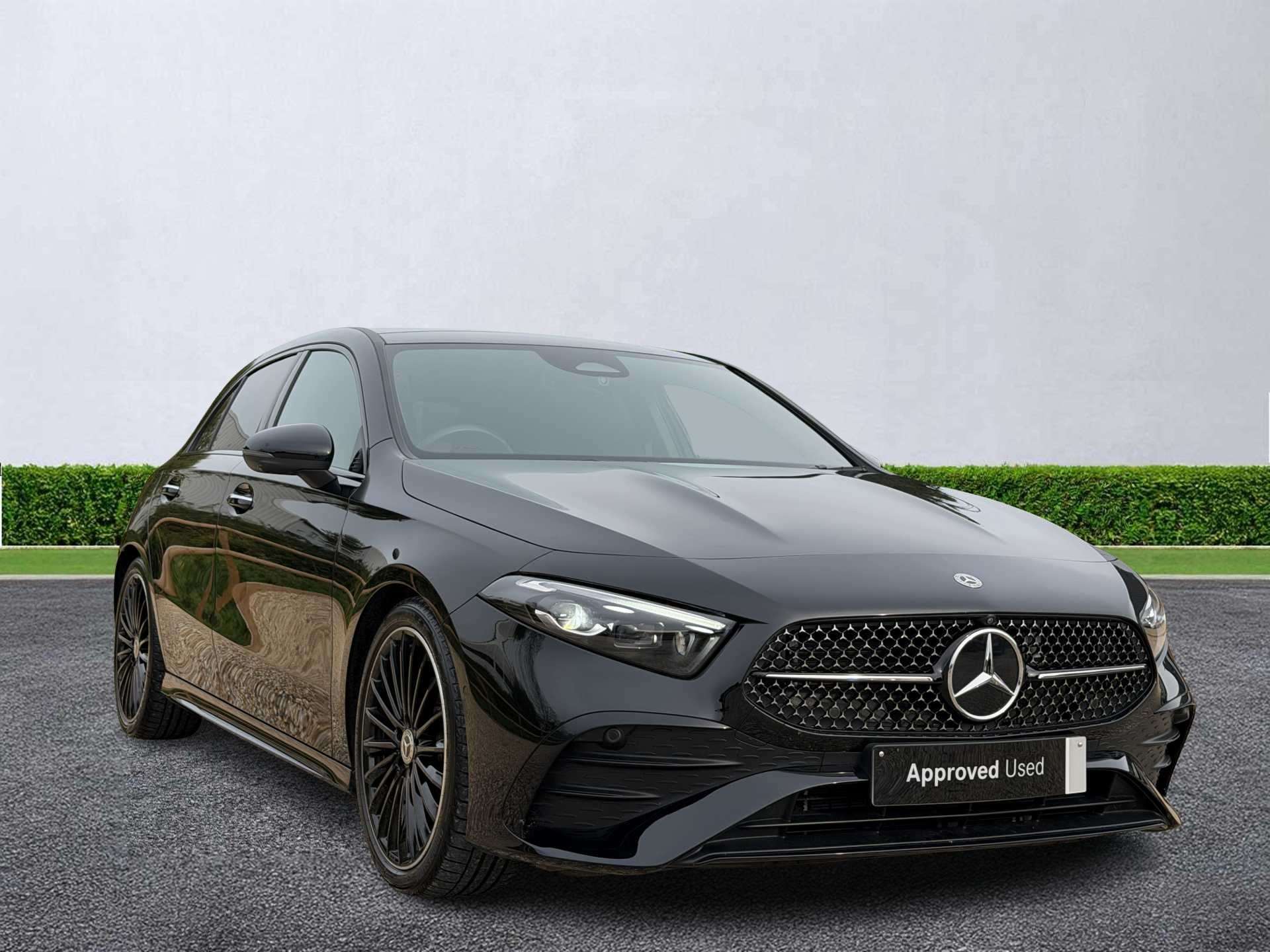 MERCEDES-BENZ A CLASS HATCHBACK A200 Amg Line Premium Plus 5Dr Auto