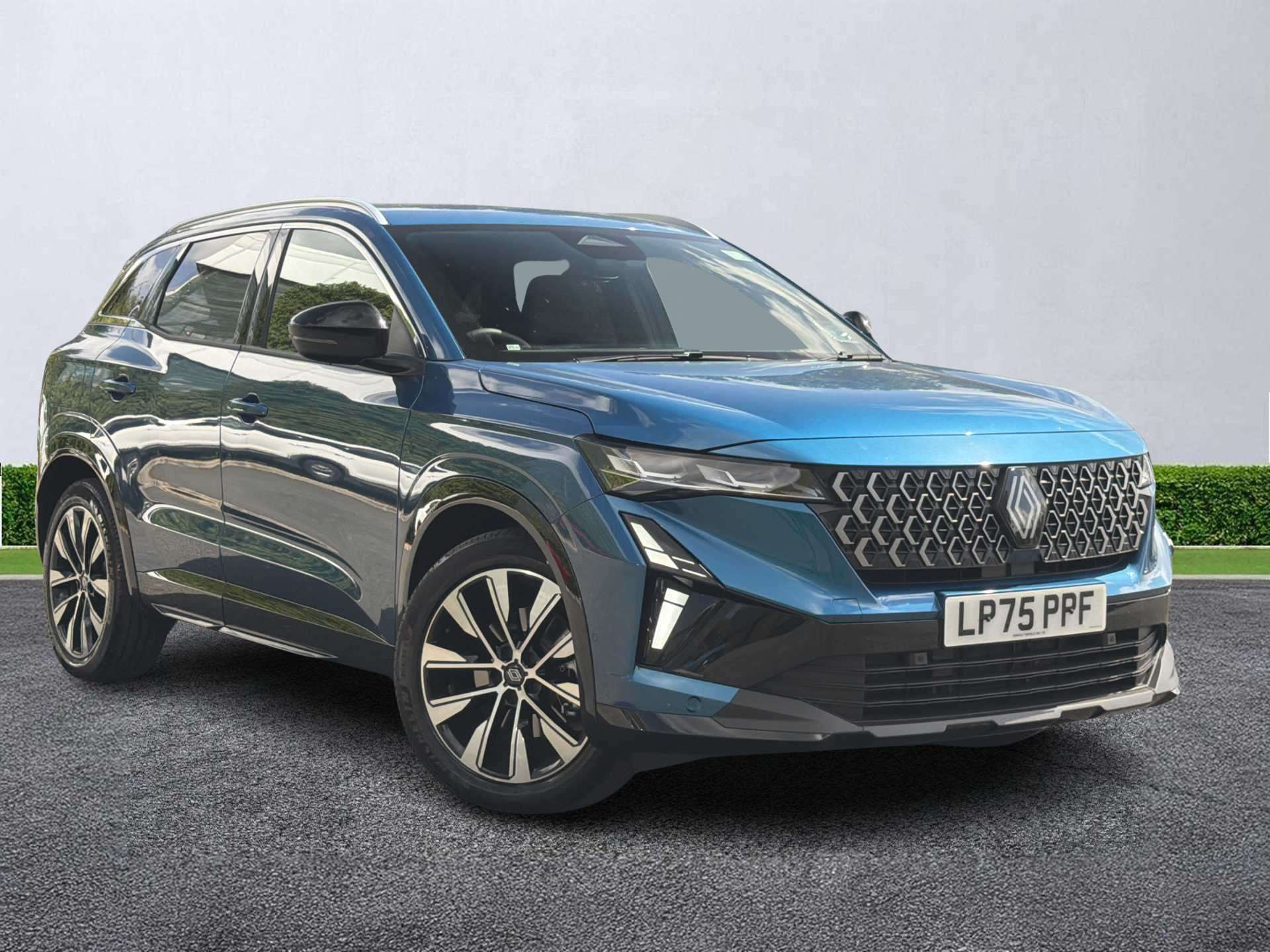 RENAULT AUSTRAL ESTATE E-Tech Full Hybrid Techno 5Dr Auto