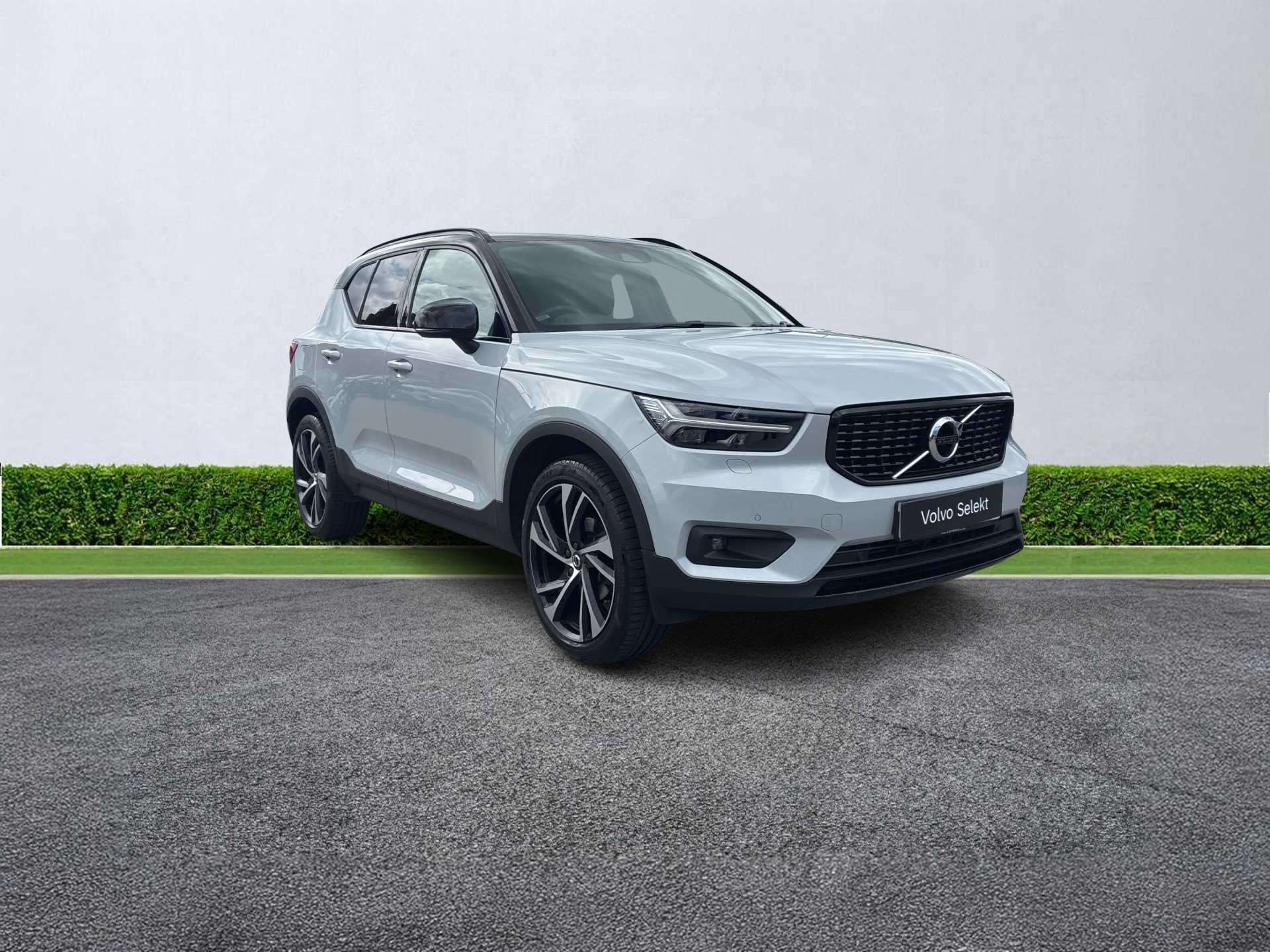 VOLVO XC40 ESTATE 1.5 T3 [163] R Design Pro 5Dr