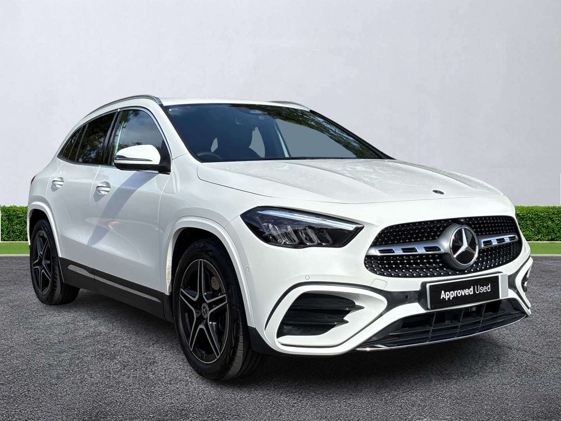 MERCEDES-BENZ GLA DIESEL HATCHBACK Gla 220D 4Matic Amg Line Executive 5Dr Auto