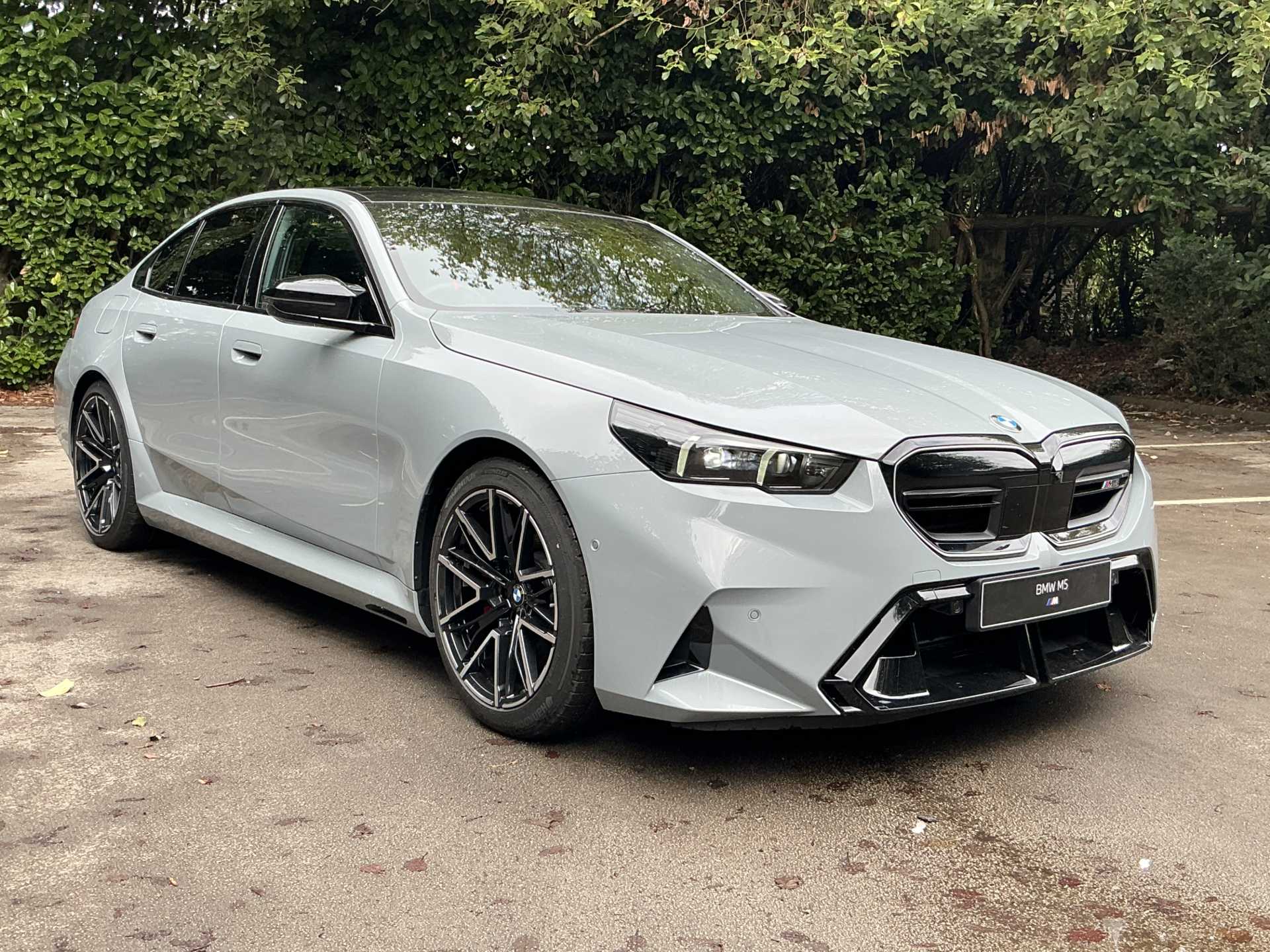 BMW M5 SALOON M5 4Dr Dct