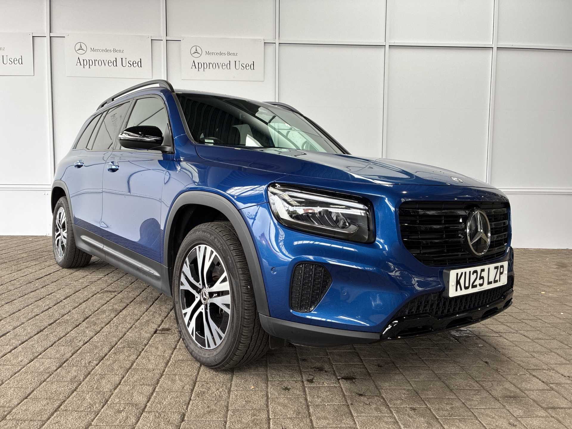 MERCEDES-BENZ GLB ESTATE Glb 200 Sport Executive 5Dr 7G-Tronic
