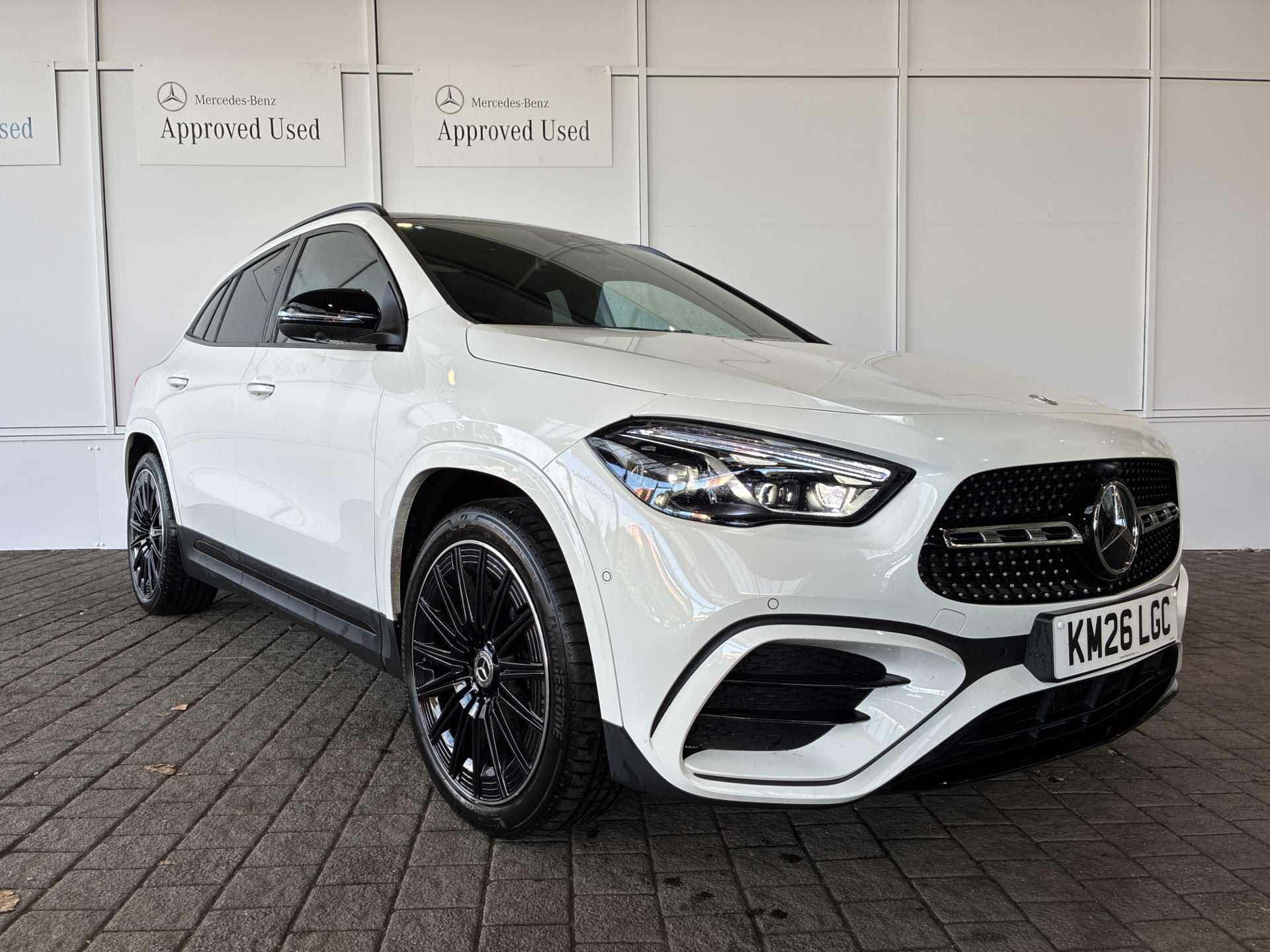 MERCEDES-BENZ GLA HATCHBACK Gla 200 Amg Line Premium Plus 5Dr Auto