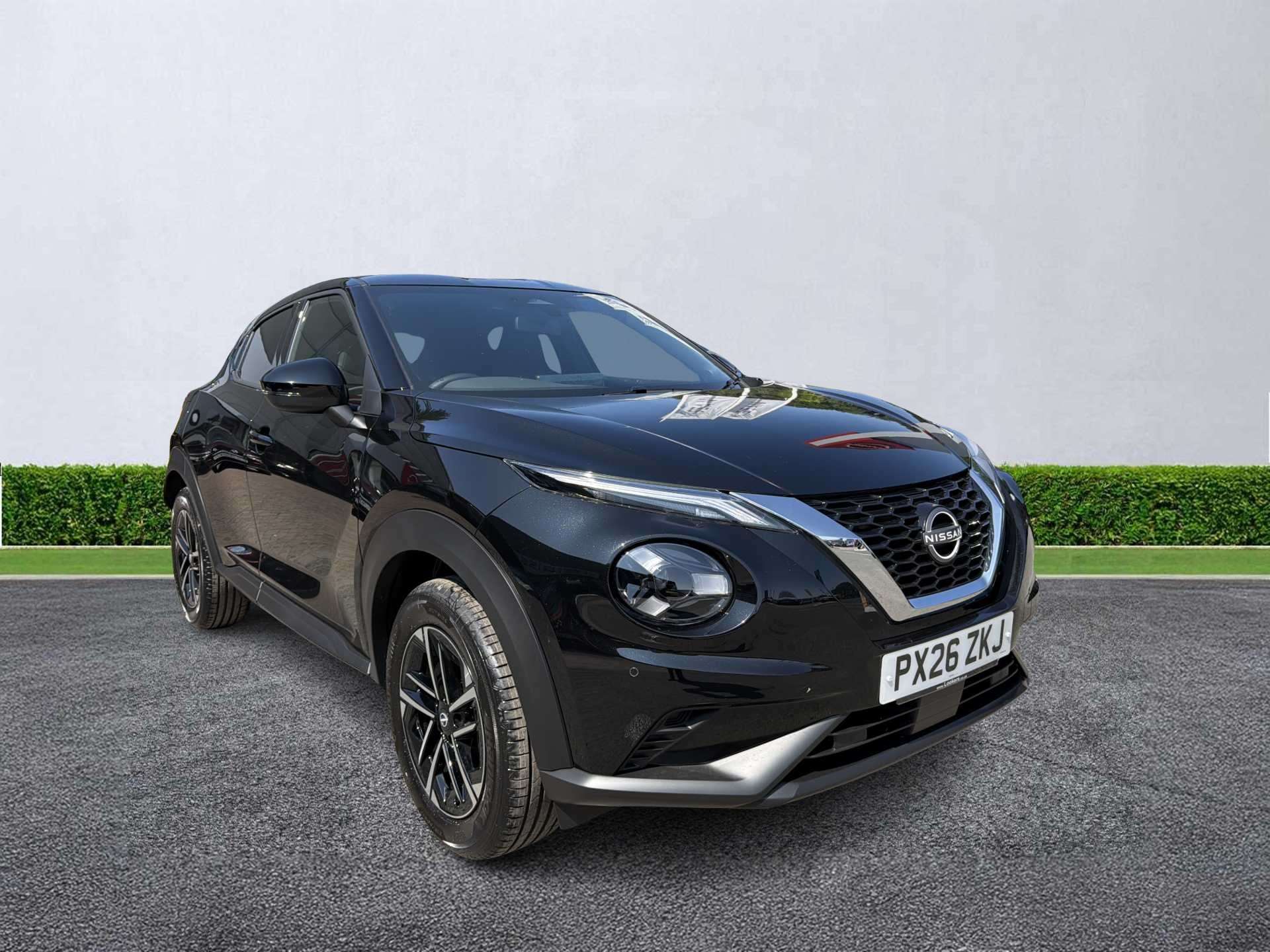 NISSAN JUKE HATCHBACK 1.0 Dig-T N-Connecta 5Dr [Revised]